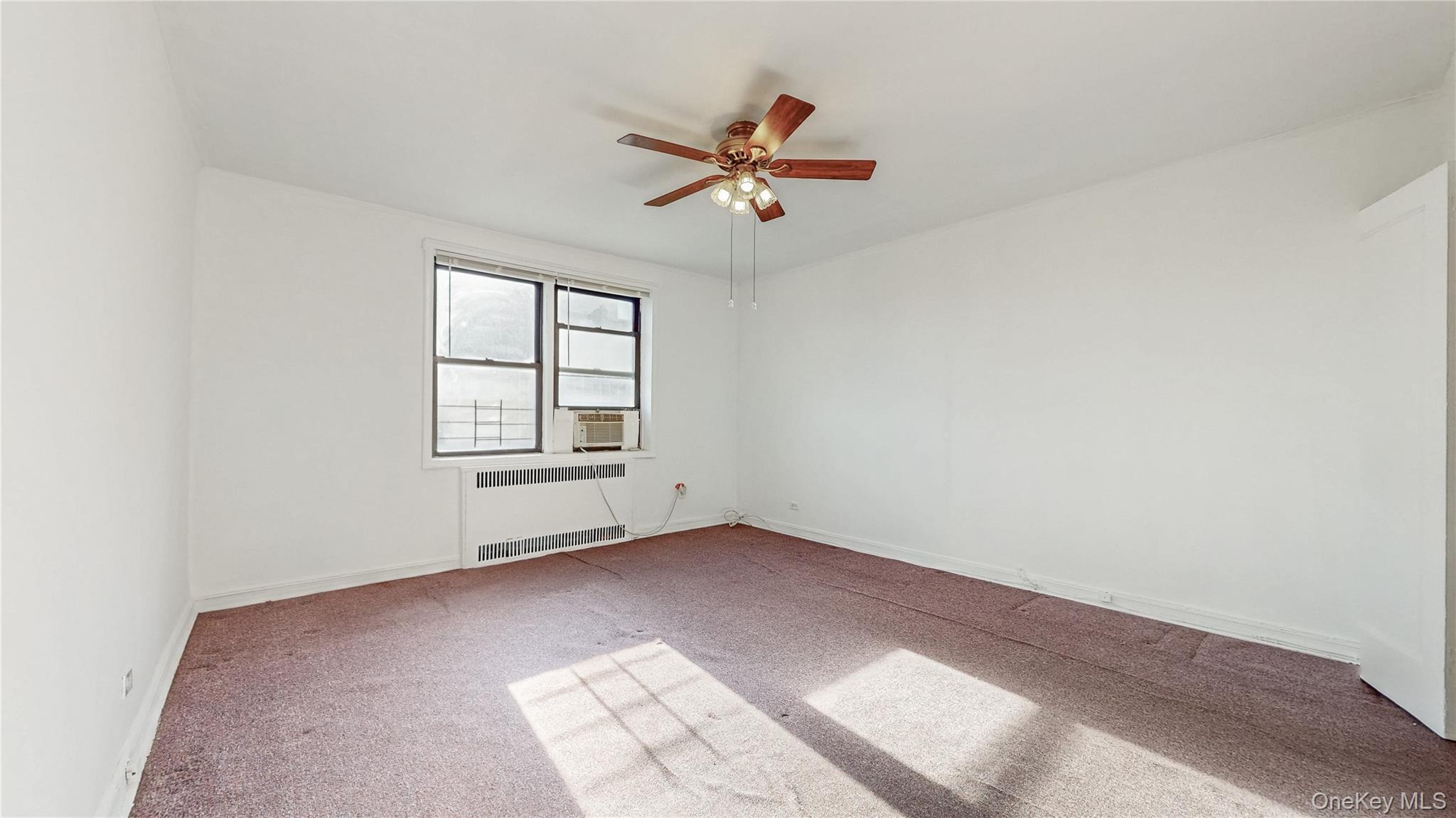 69-40 Yellowstone Boulevard # 407, Forest Hills, NY 11375