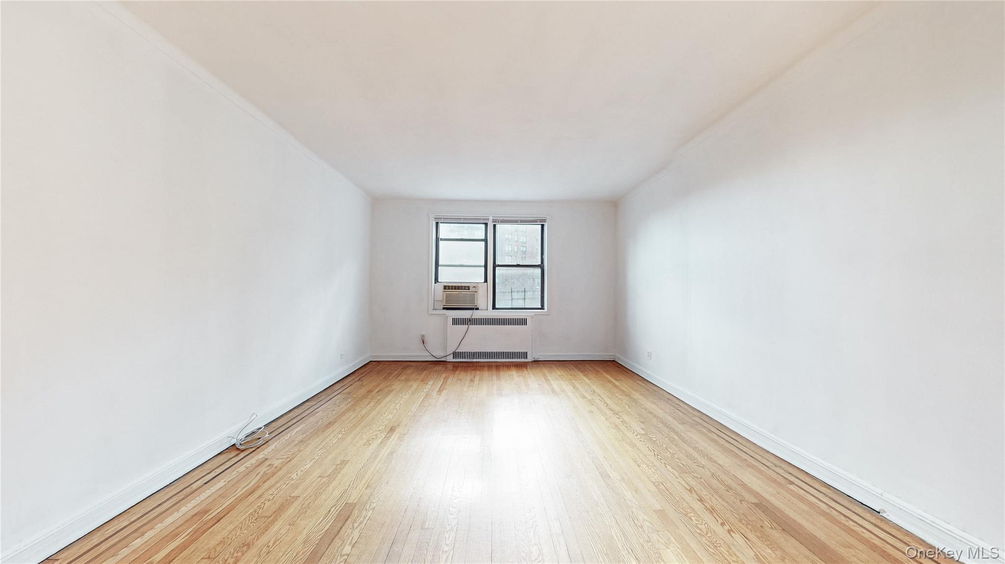 69-40 Yellowstone Boulevard # 407, Forest Hills, NY 11375