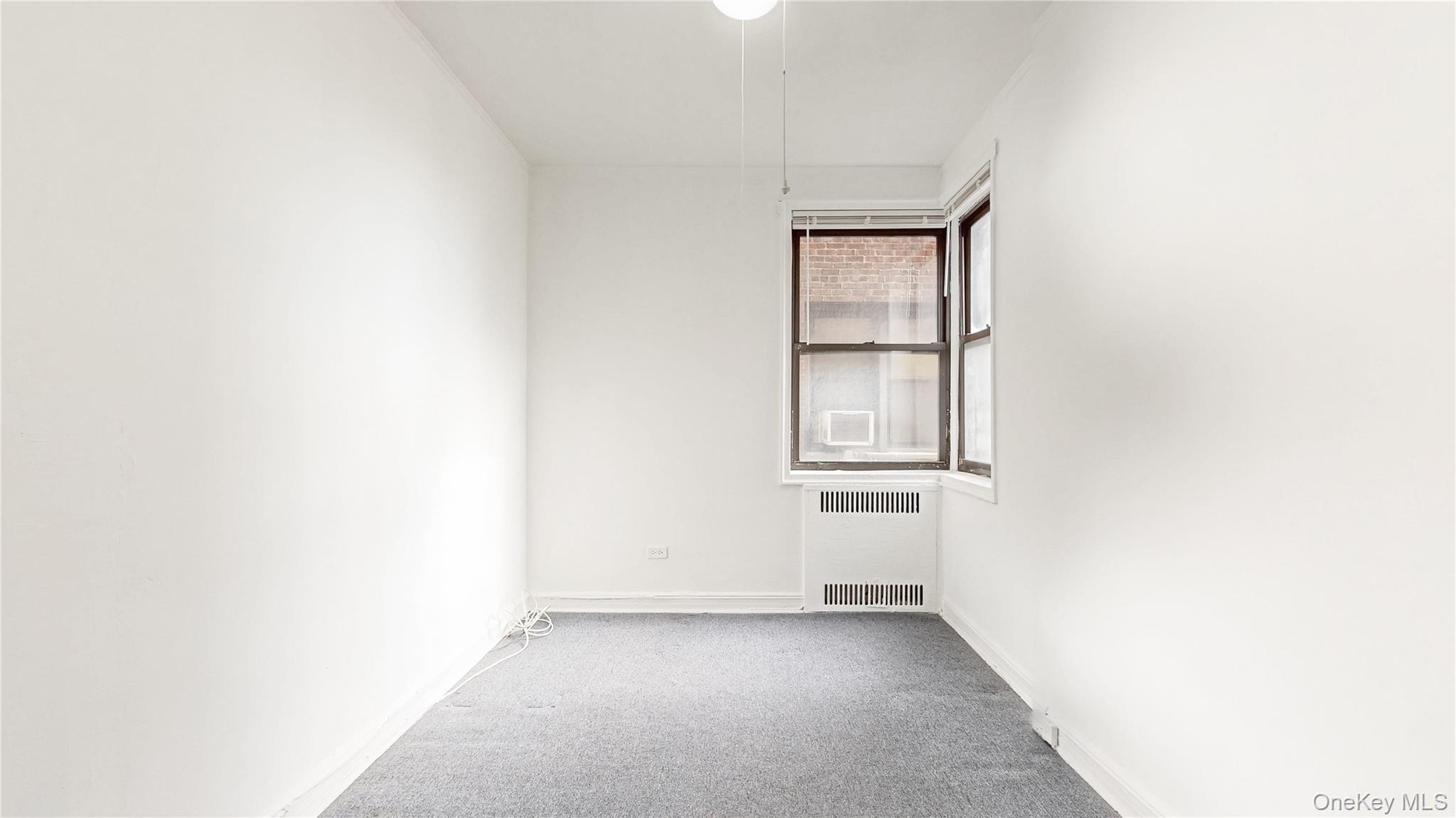 69-40 Yellowstone Boulevard # 407, Forest Hills, NY 11375