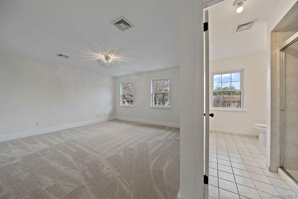 482 Iroquois Court, Suffern, NY 10901