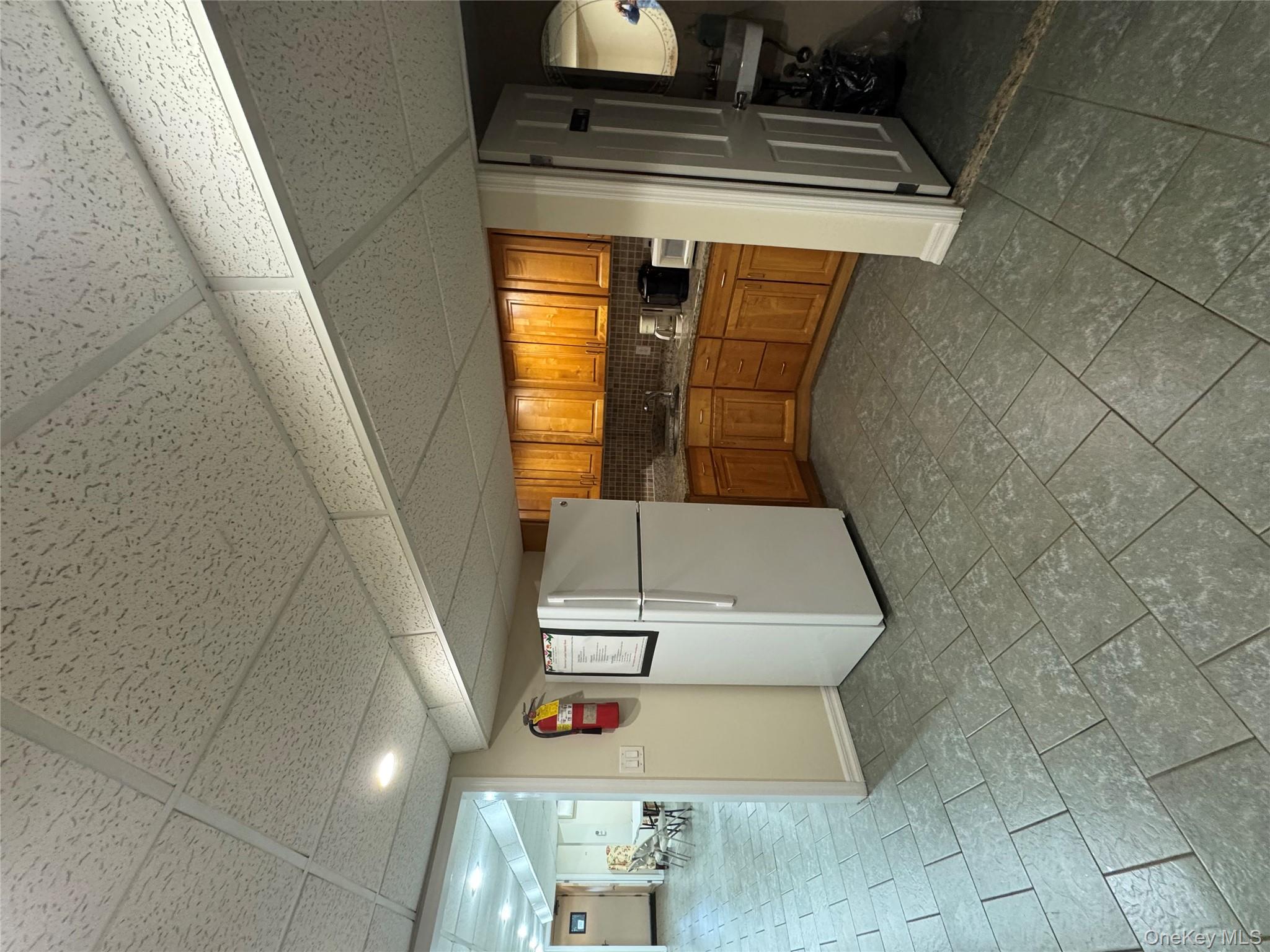 91 Tulip Avenue # C2, Floral Park, NY 11001