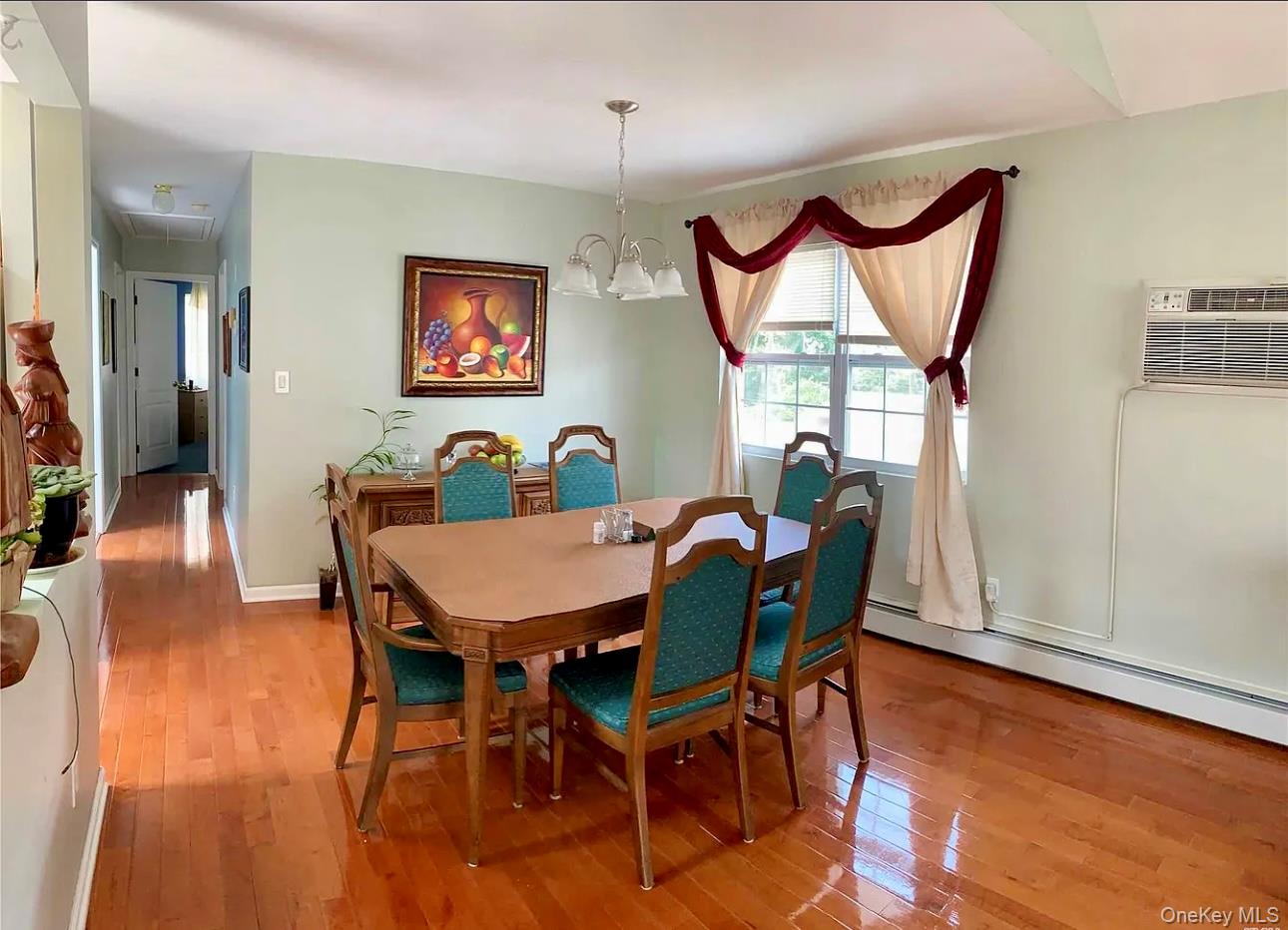 99 Ormond Street, Hempstead, NY 11550