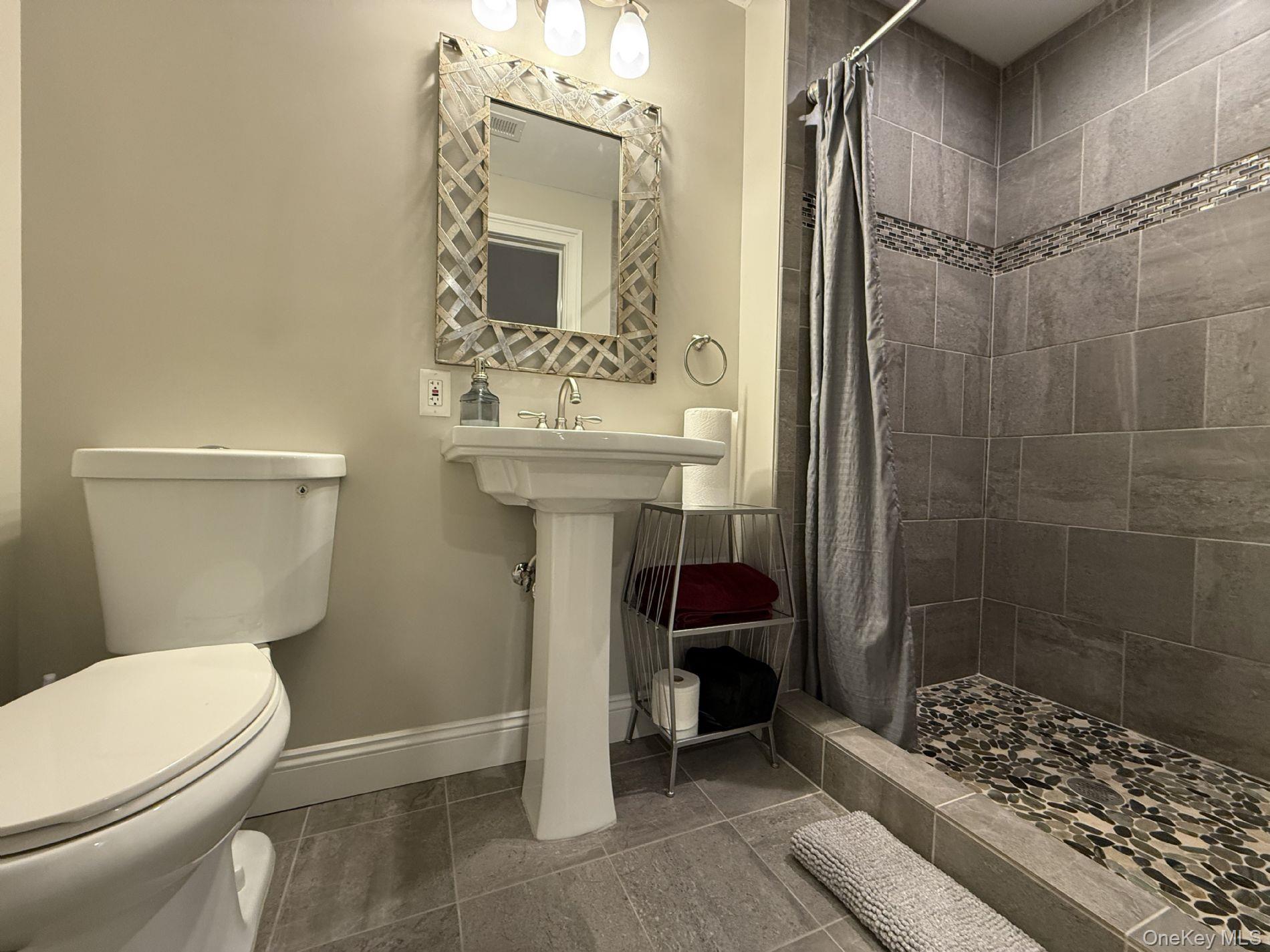 15 Max Way, Newburgh, NY 12550