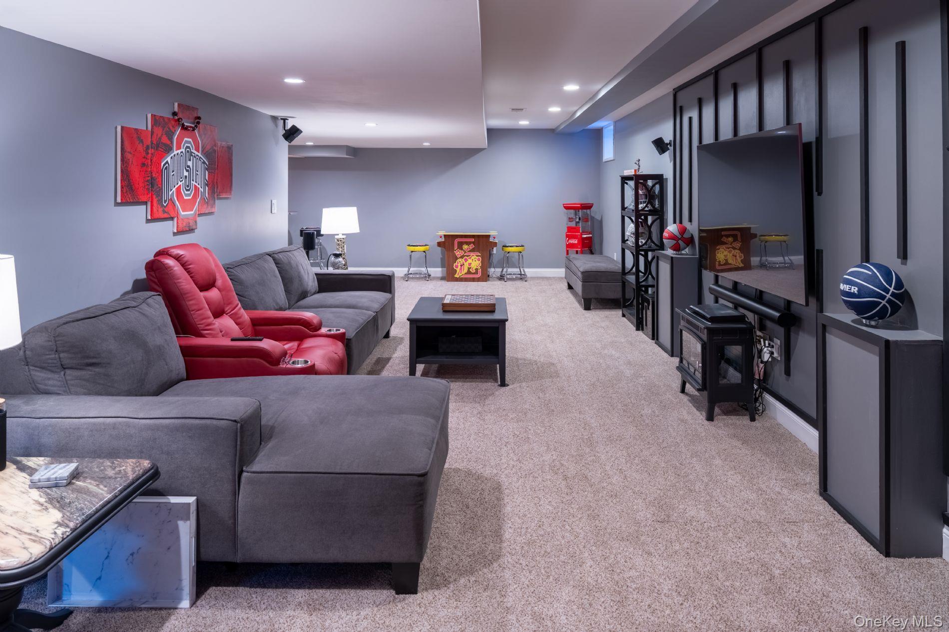 15 Max Way, Newburgh, NY 12550