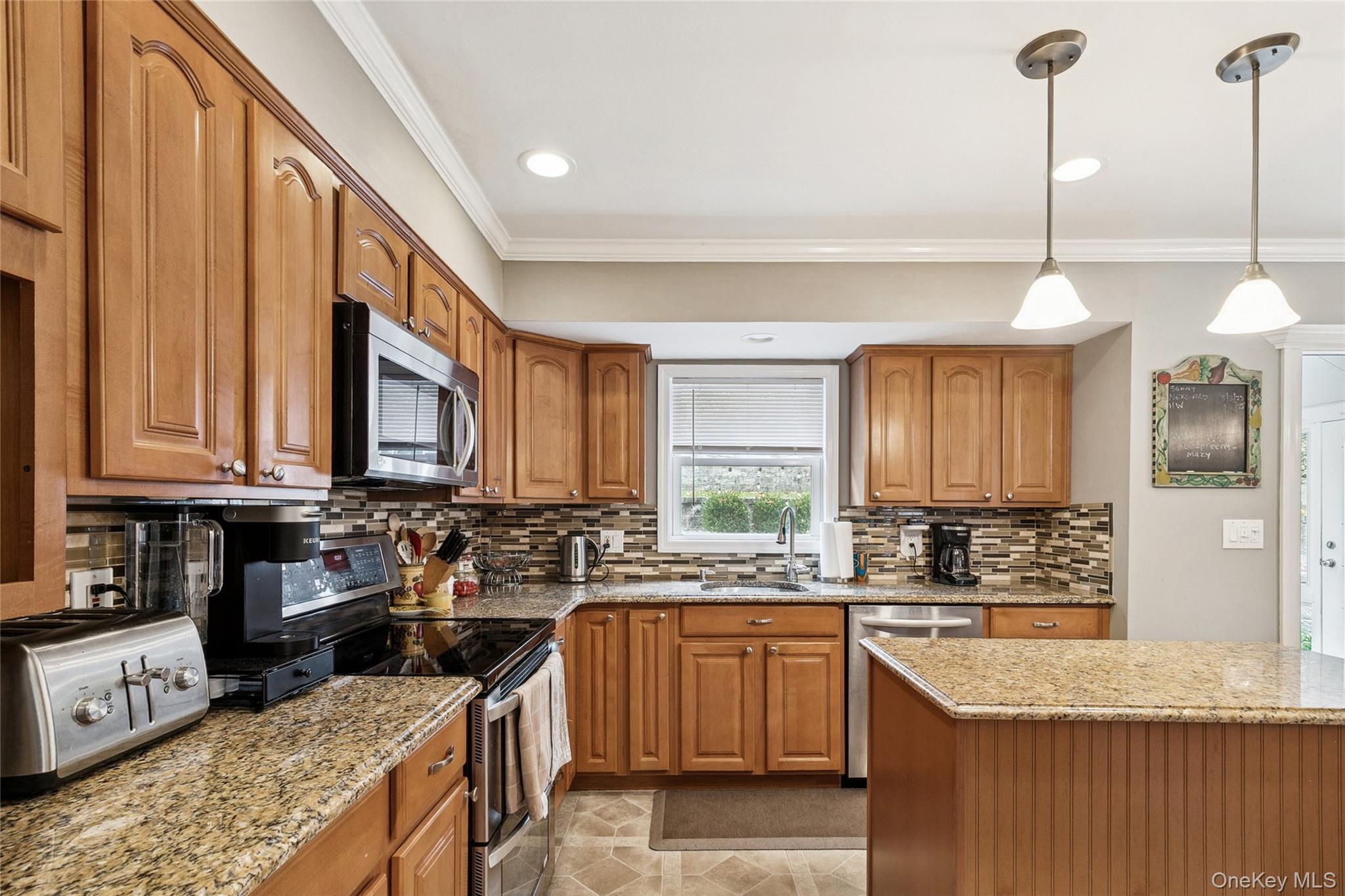 6 Joseph Court, East Northport, NY 11731