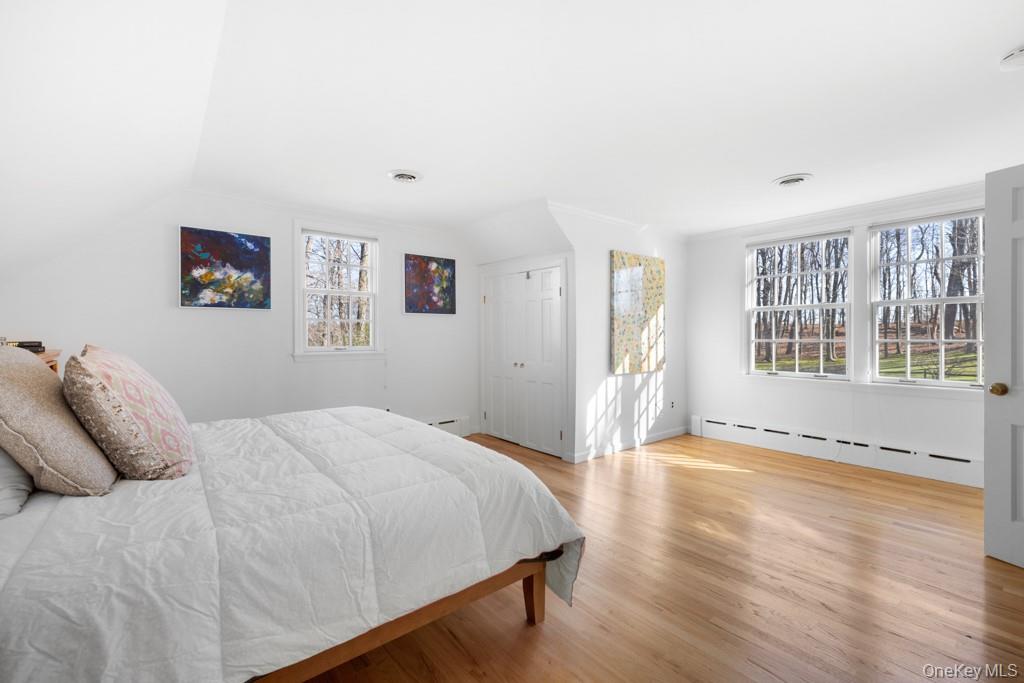 24 Tarleton Road, Bedford, NY 10506