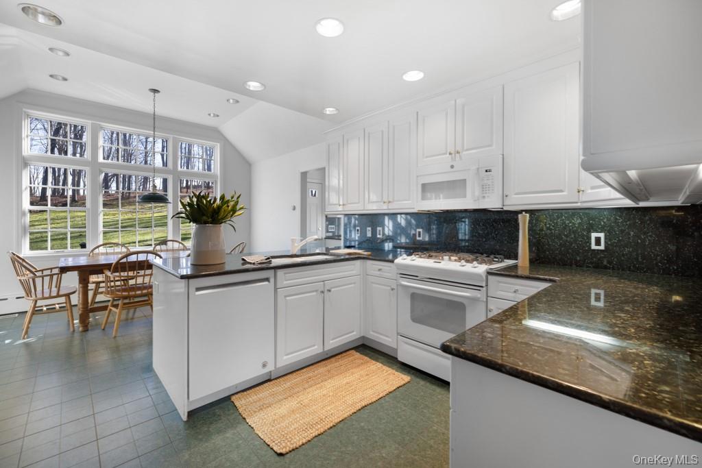 24 Tarleton Road, Bedford, NY 10506