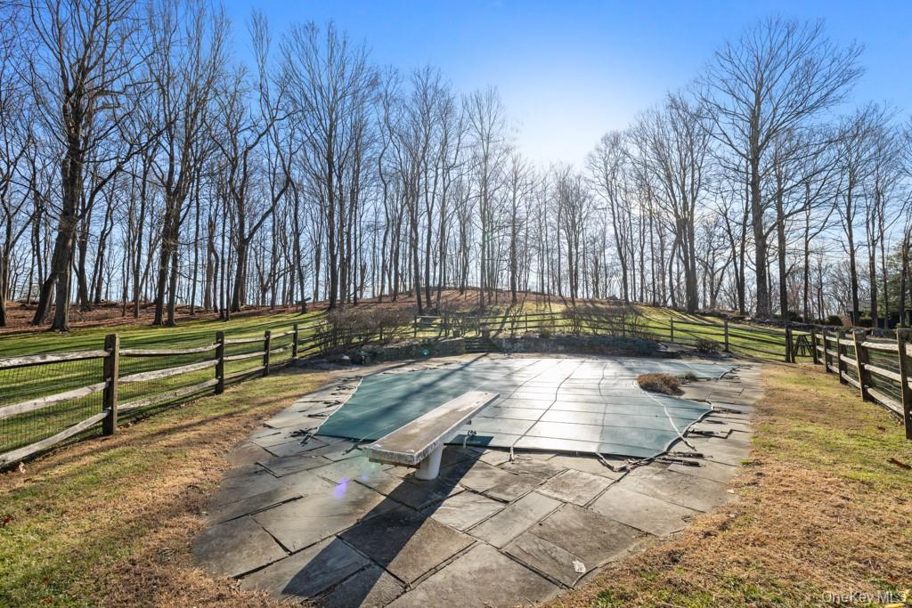 24 Tarleton Road, Bedford, NY 10506