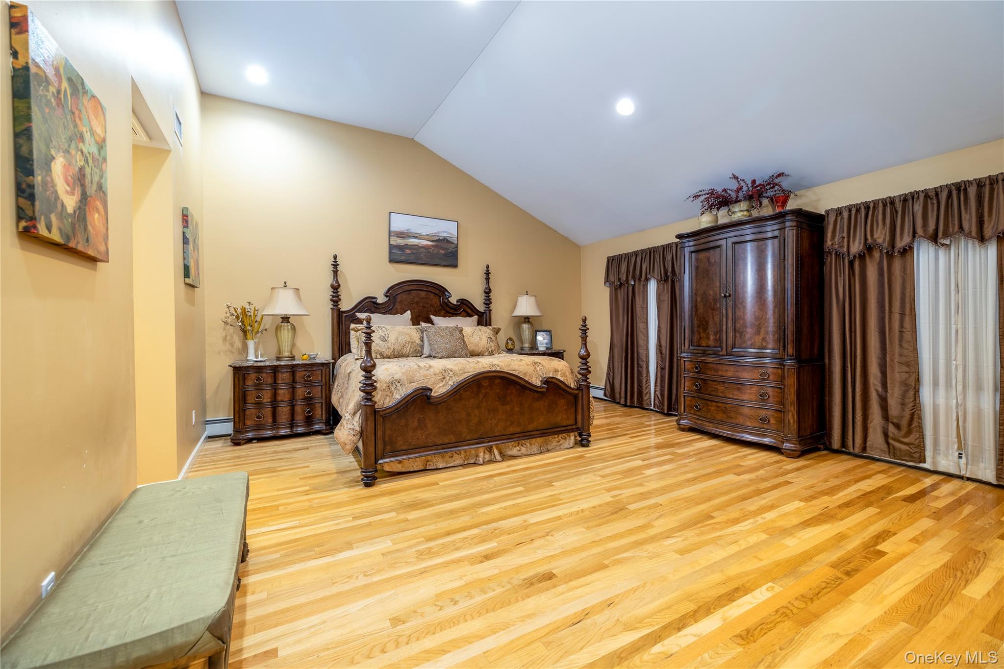 3056 Valentine Place, Wantagh, NY 11793