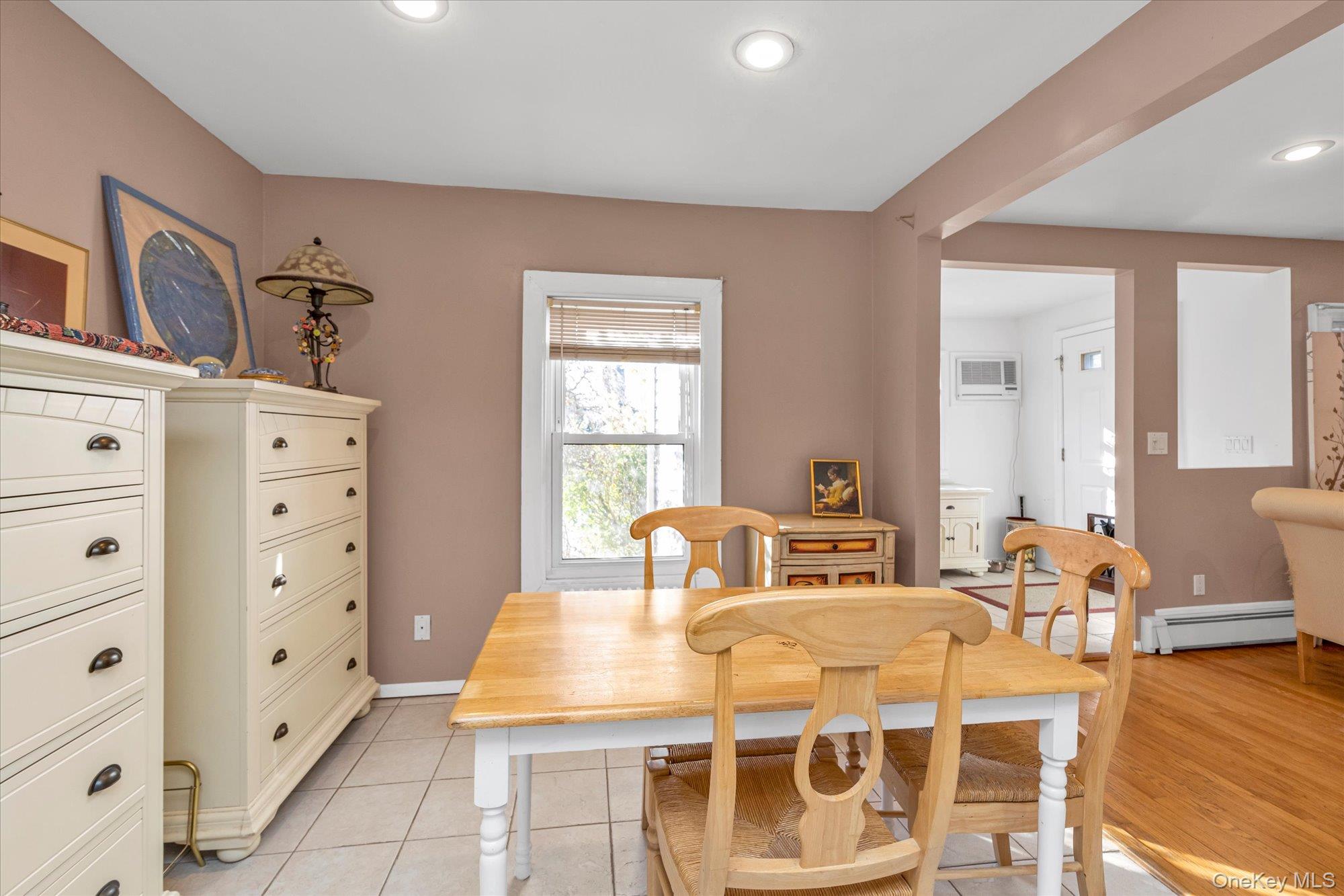 303 Oak Street, South Hempstead, NY 11550