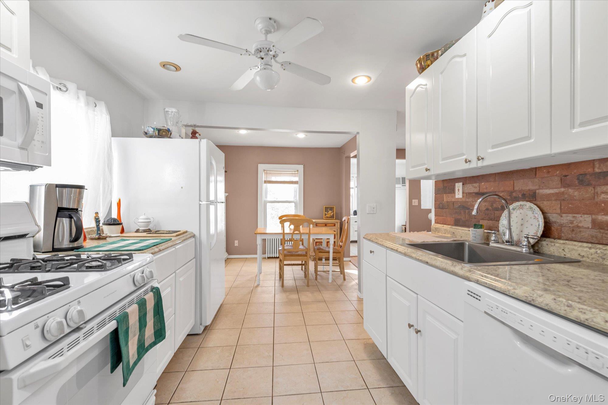 303 Oak Street, South Hempstead, NY 11550