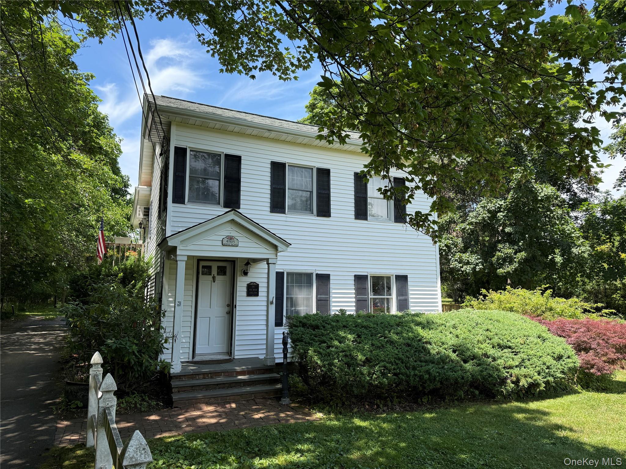 49925 Main Road, Southold, NY 11971