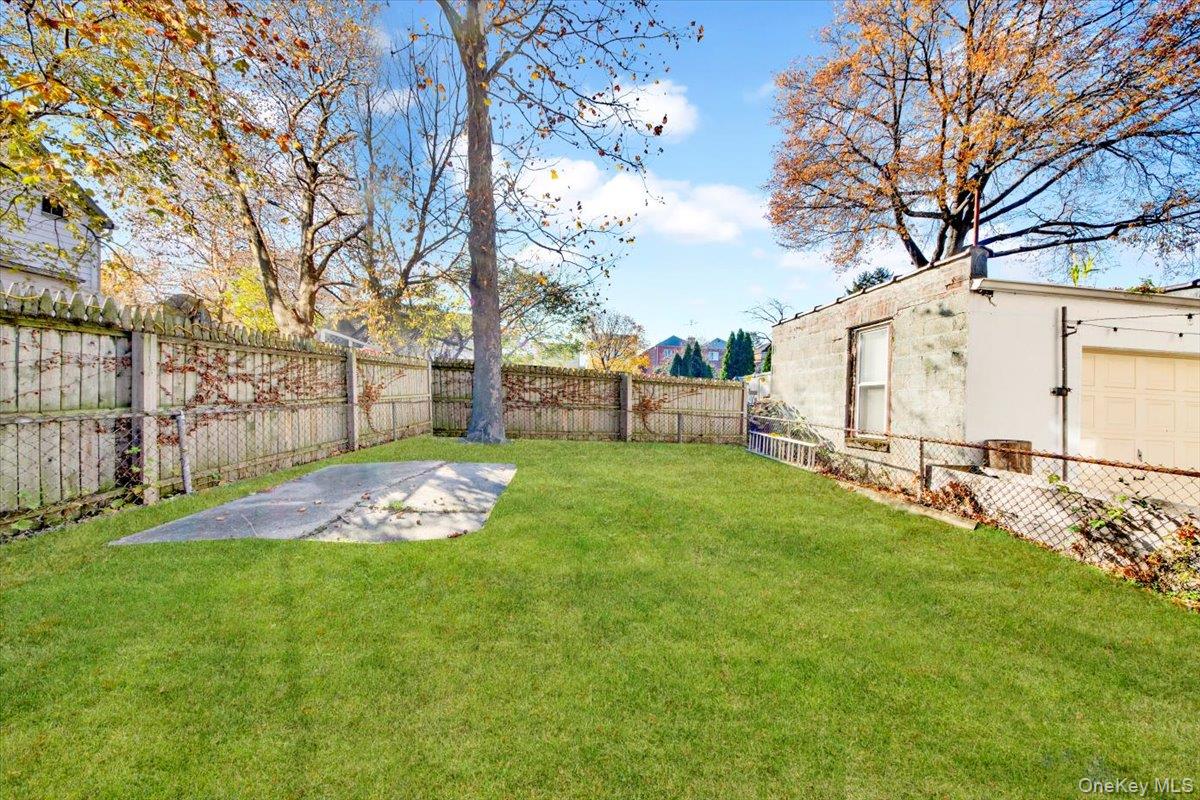 1235 Crosby Avenue, Bronx, NY 10461