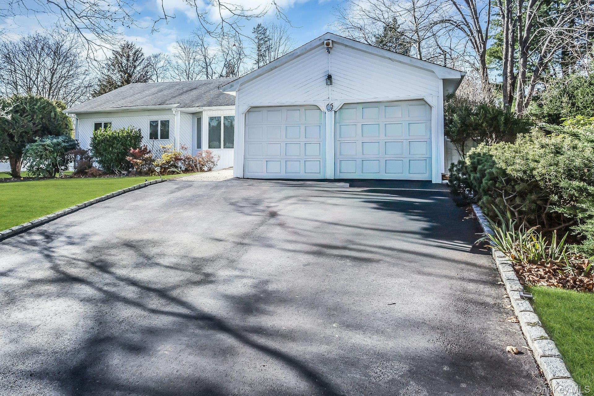 45 Verleye Avenue, East Northport, NY 11731