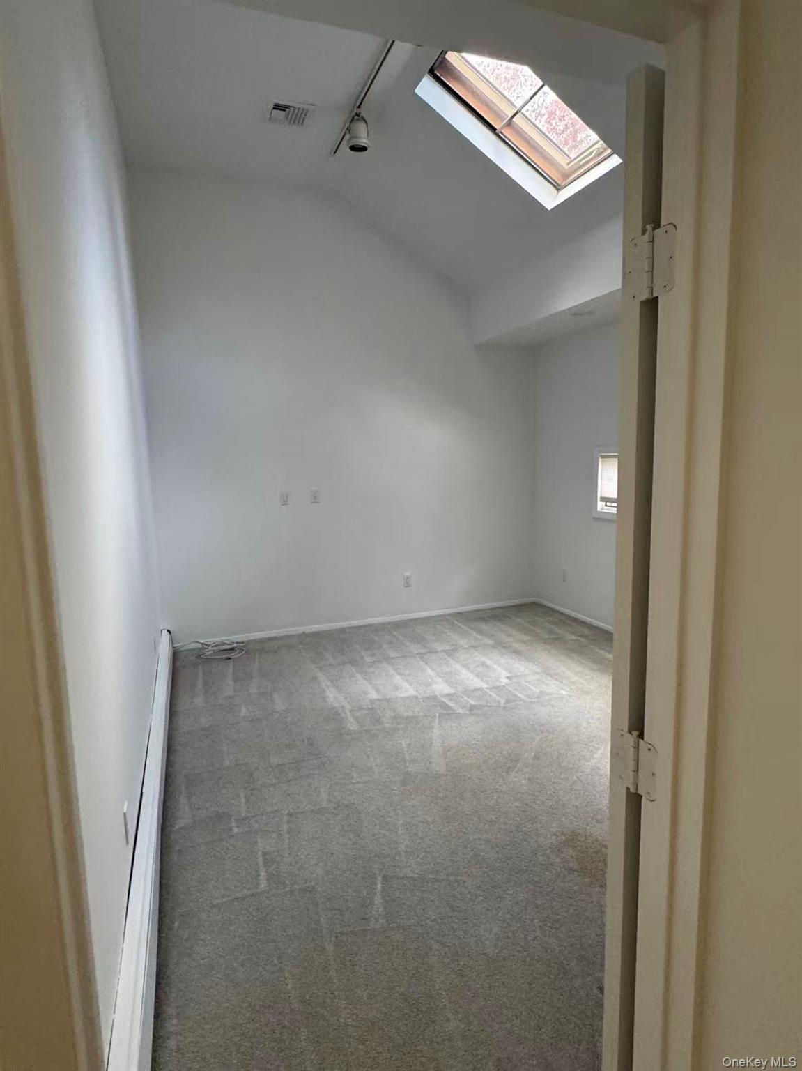 4 Norgate Road, Glen Head, NY 11545