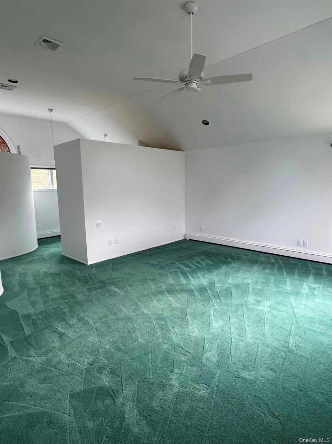 4 Norgate Road, Glen Head, NY 11545