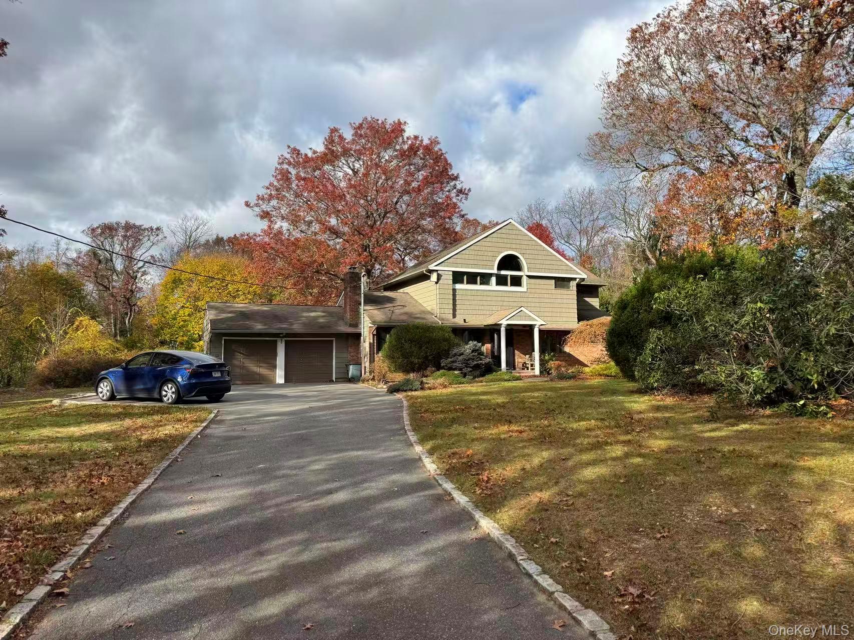 4 Norgate Road, Glen Head, NY 11545