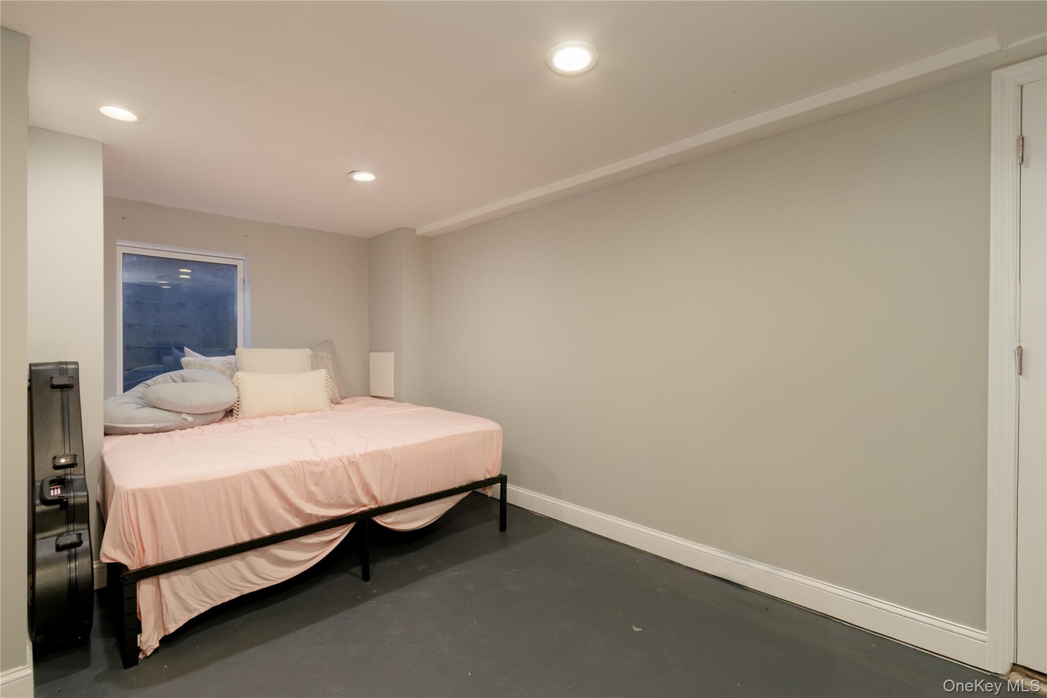 21 Wabil Road, Miller Place, NY 11764