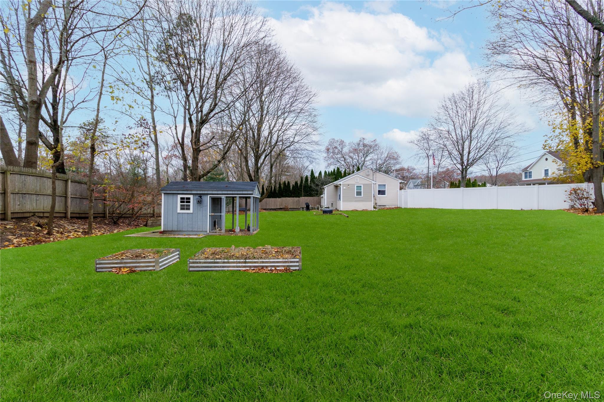 21 Wabil Road, Miller Place, NY 11764