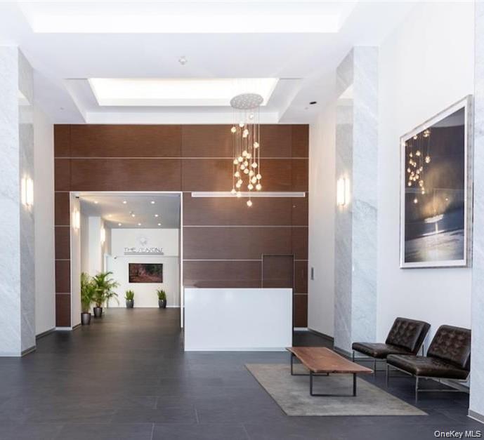 4 Martine Avenue # 416, White Plains, NY 10606