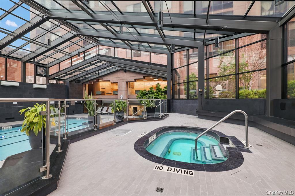 4 Martine Avenue # 416, White Plains, NY 10606