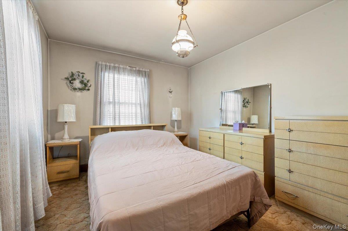 50 E 9th Street, Huntington Station, NY 11746