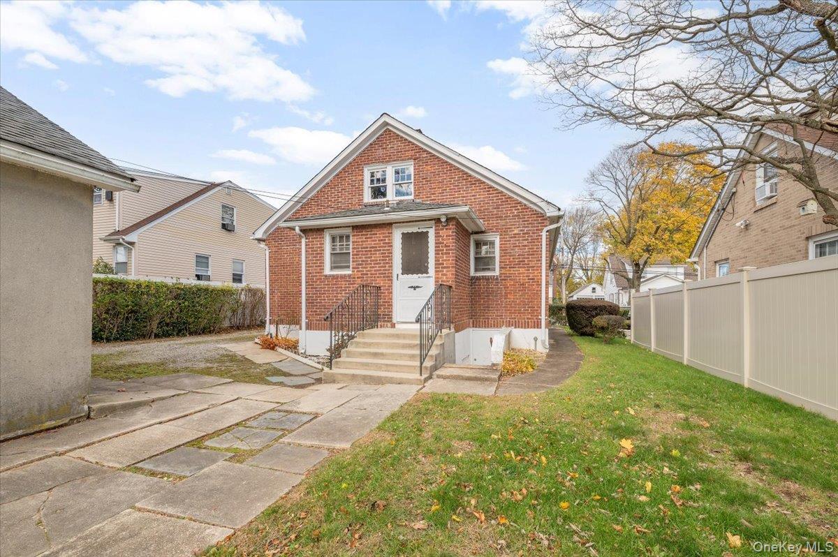 50 E 9th Street, Huntington Station, NY 11746