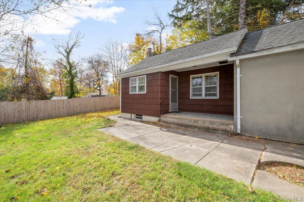 50 E 9th Street, Huntington Station, NY 11746