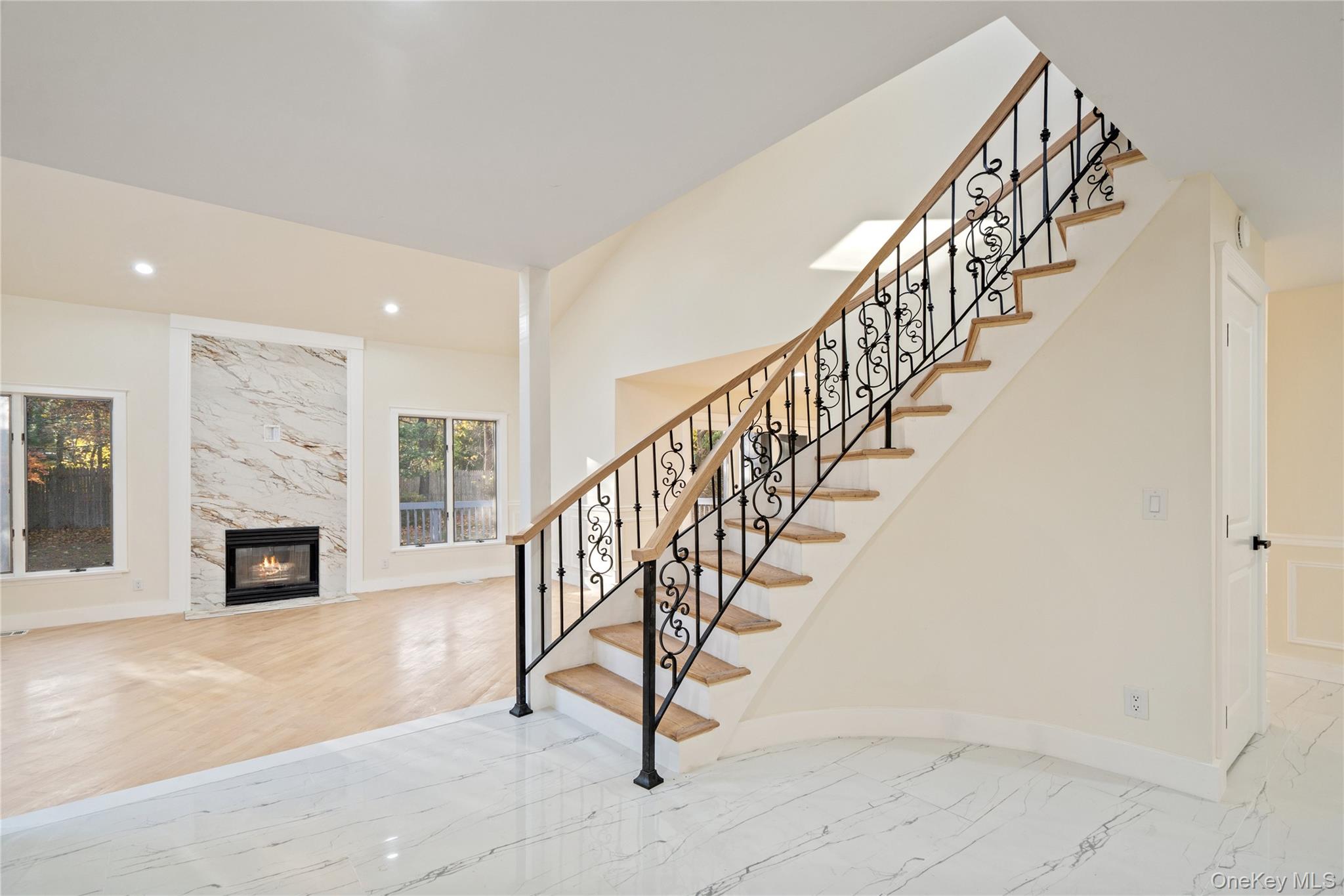 2 Heiko Court, Northport, NY 11768