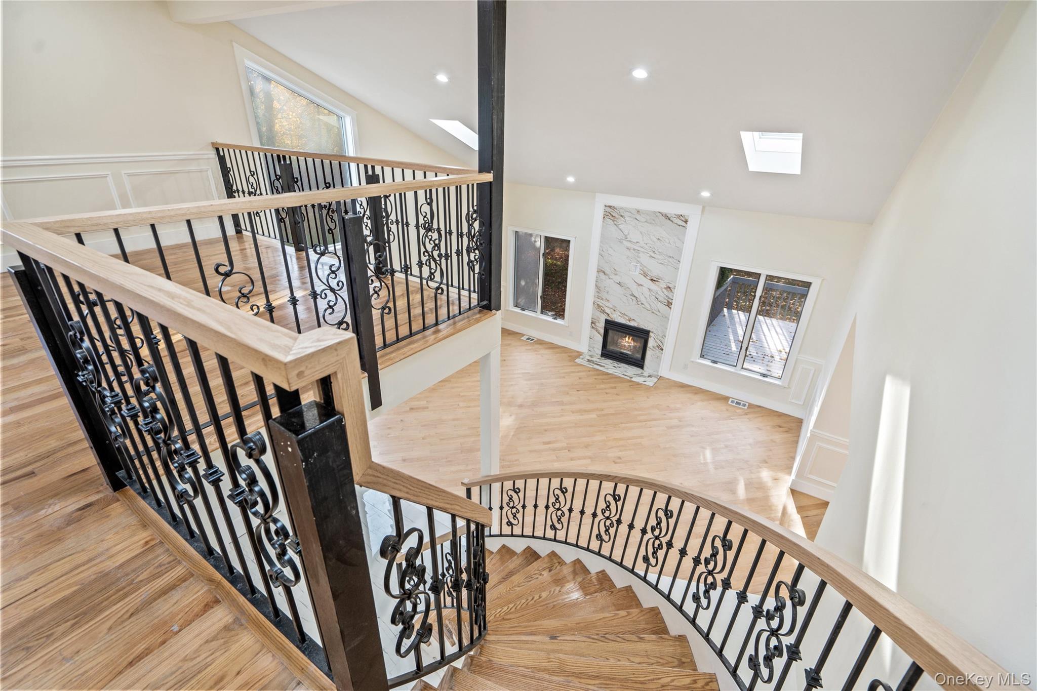 2 Heiko Court, Northport, NY 11768