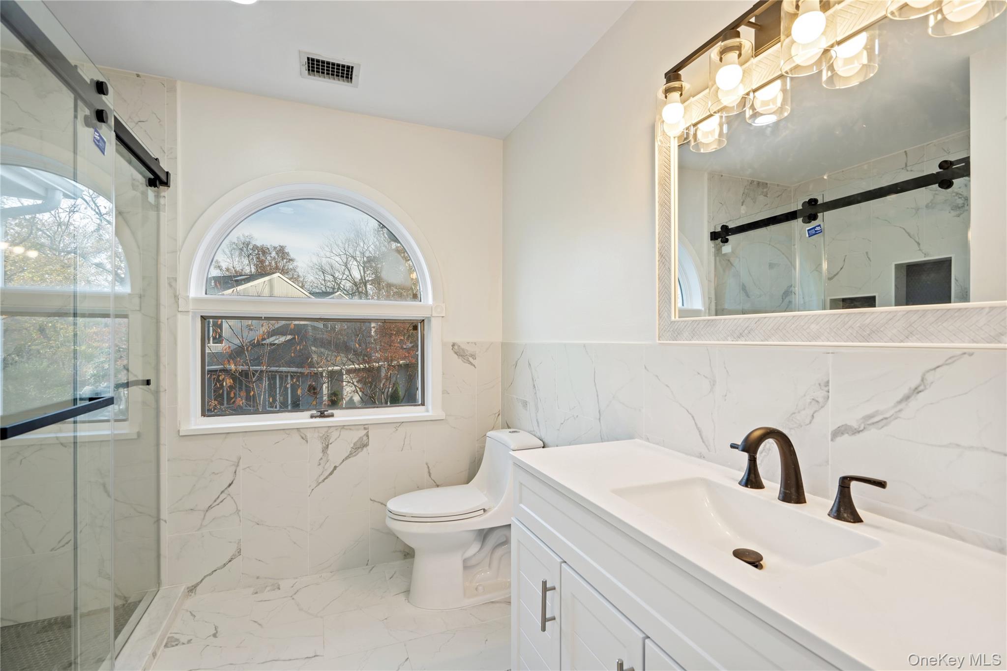 2 Heiko Court, Northport, NY 11768