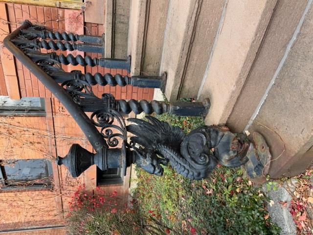 420 Warren, Hudson, NY 12534