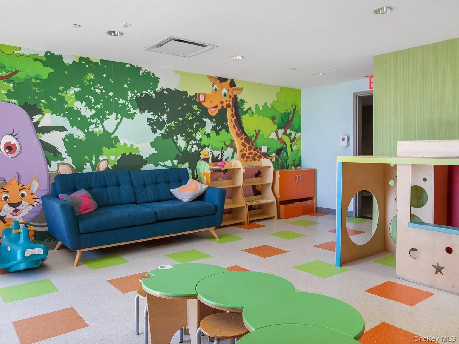 40-26 College Point Boulevard # PH2D, Flushing, NY 11354