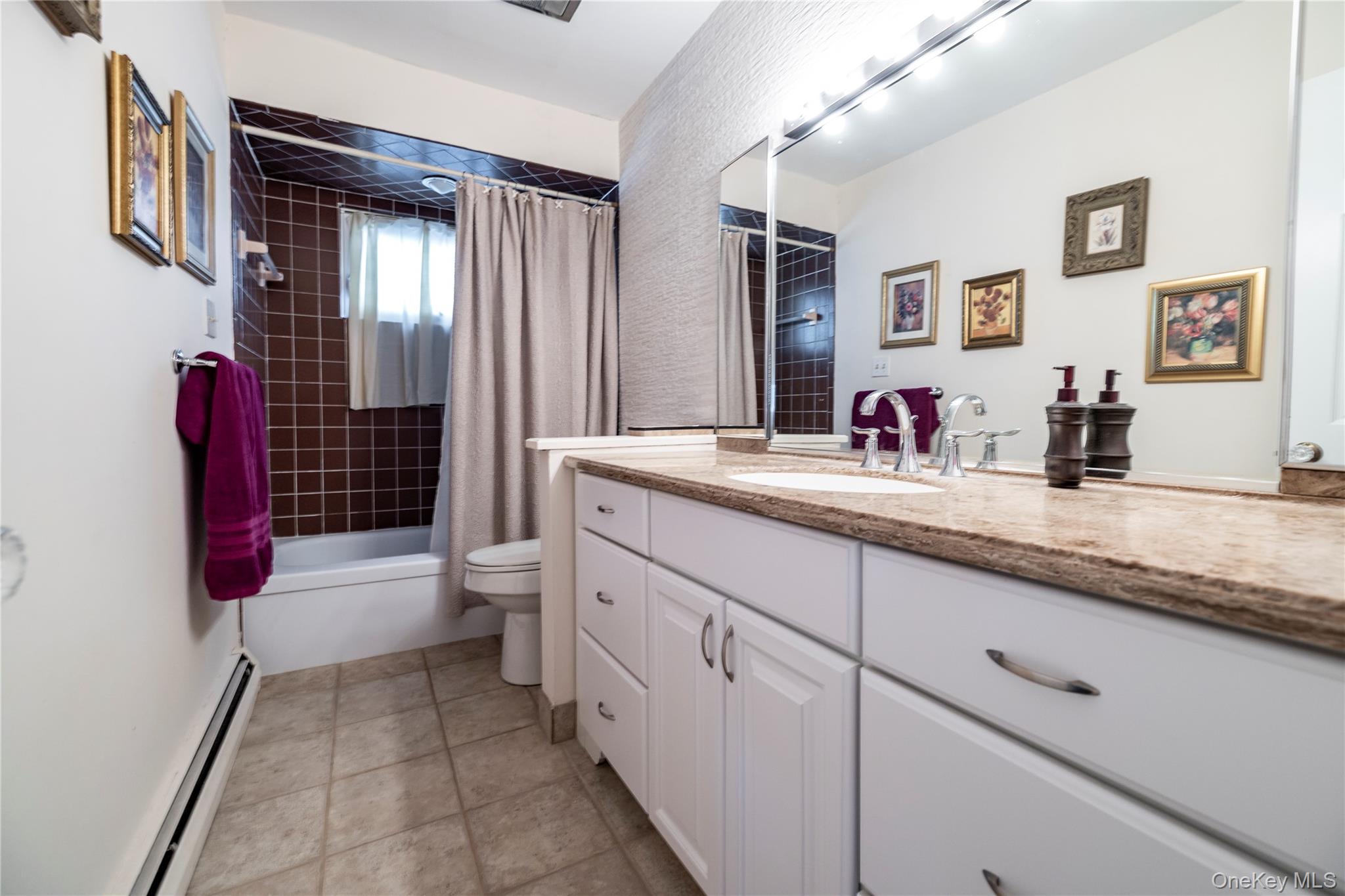 68 Lincoln Avenue, Island Park, NY 11558