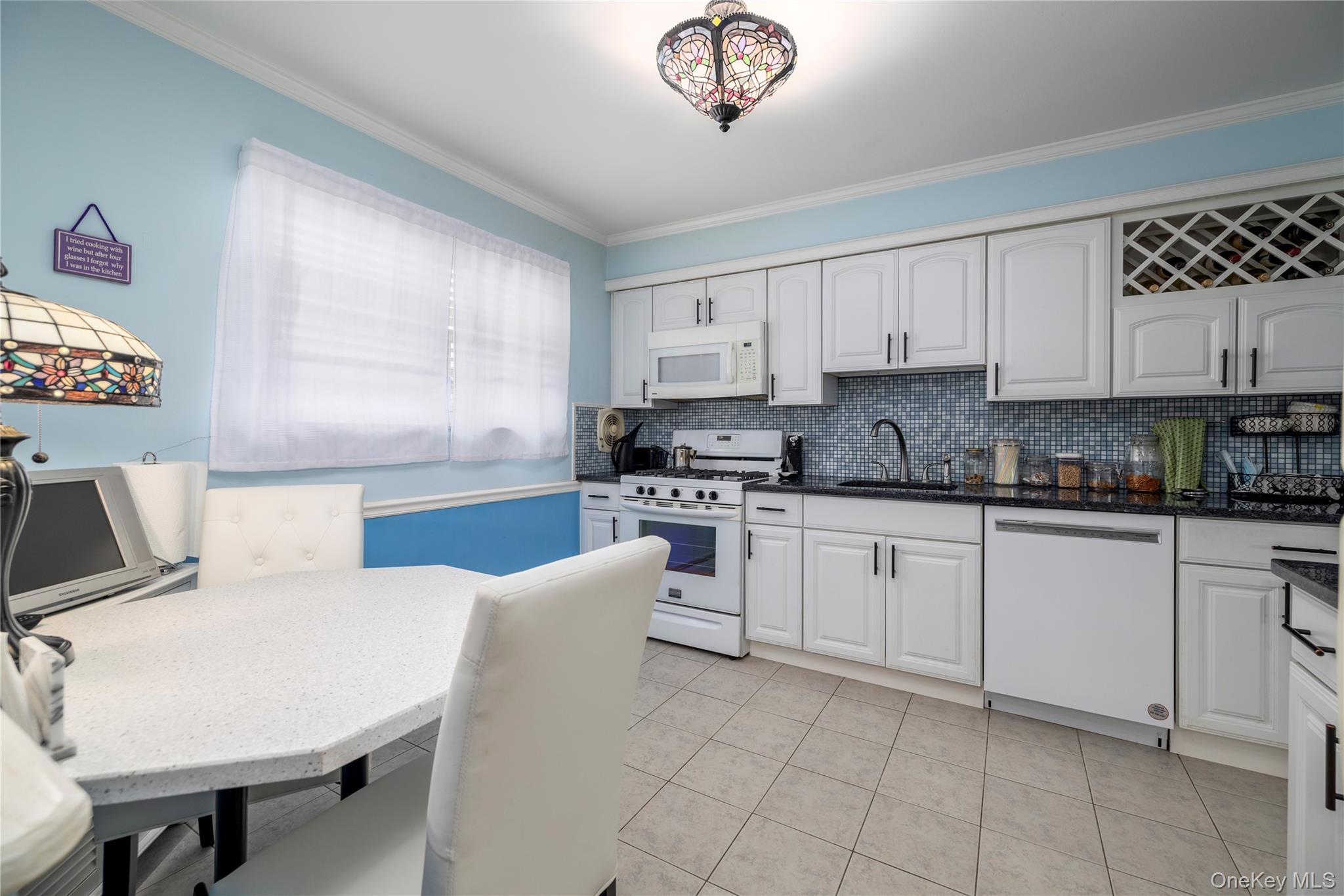 68 Lincoln Avenue, Island Park, NY 11558