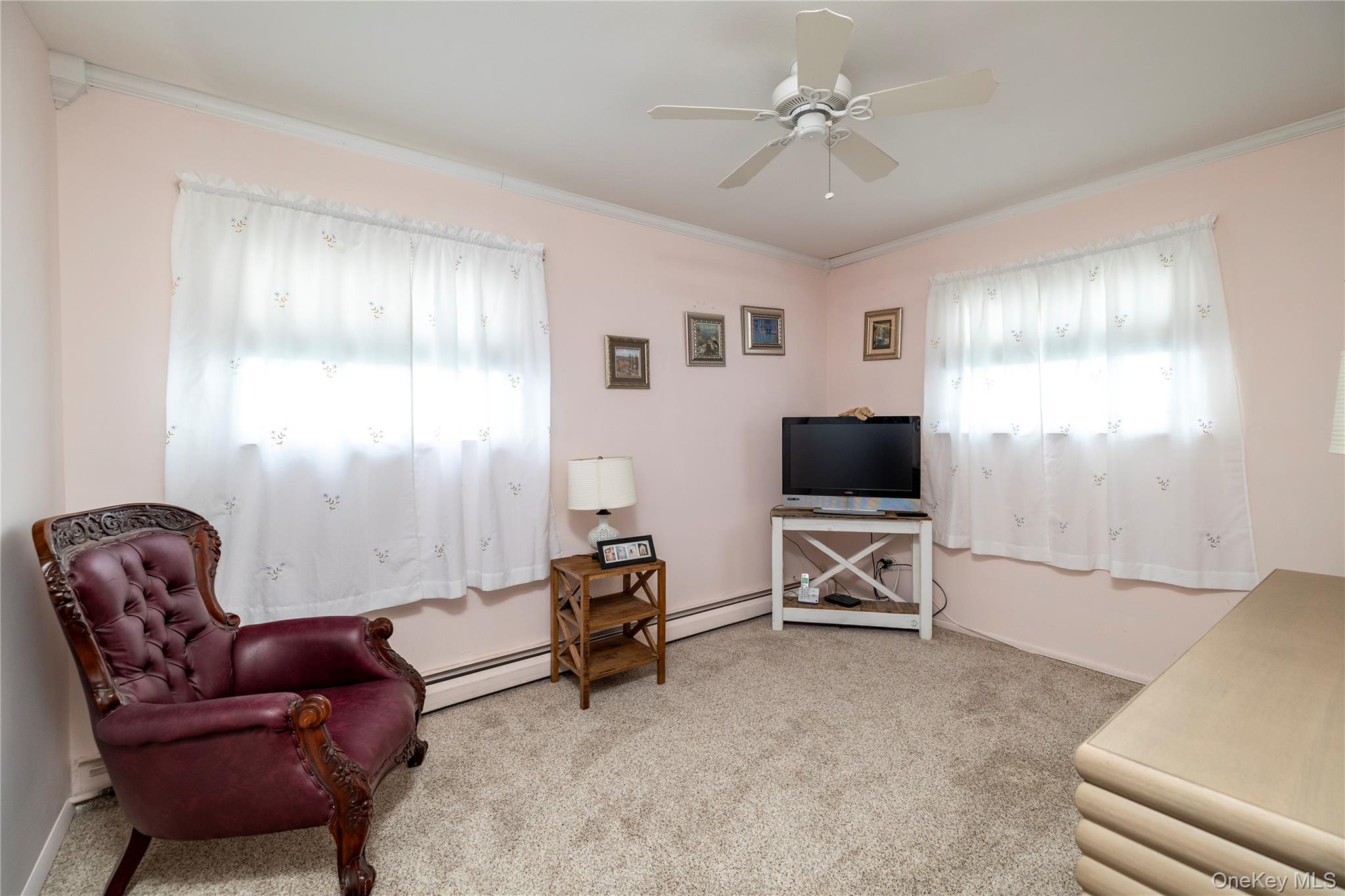 68 Lincoln Avenue, Island Park, NY 11558