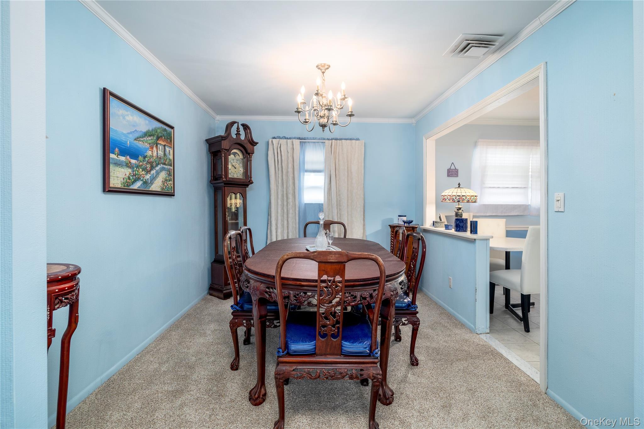 68 Lincoln Avenue, Island Park, NY 11558