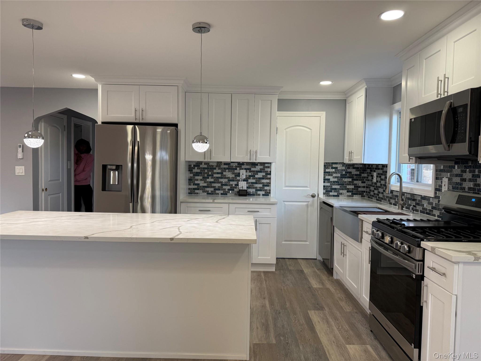 130-16 233rd, Rosedale, NY 11422