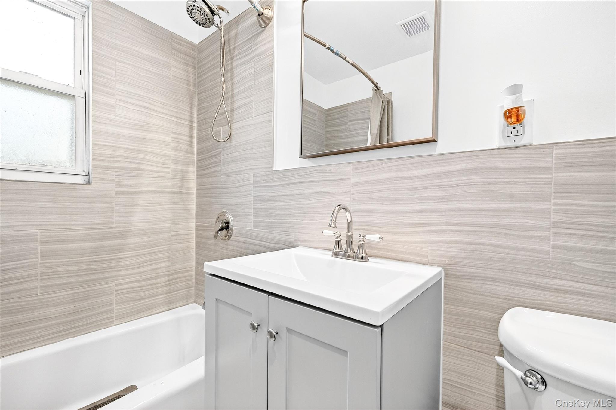 1304 Hobart Avenue, Bronx, NY 10461