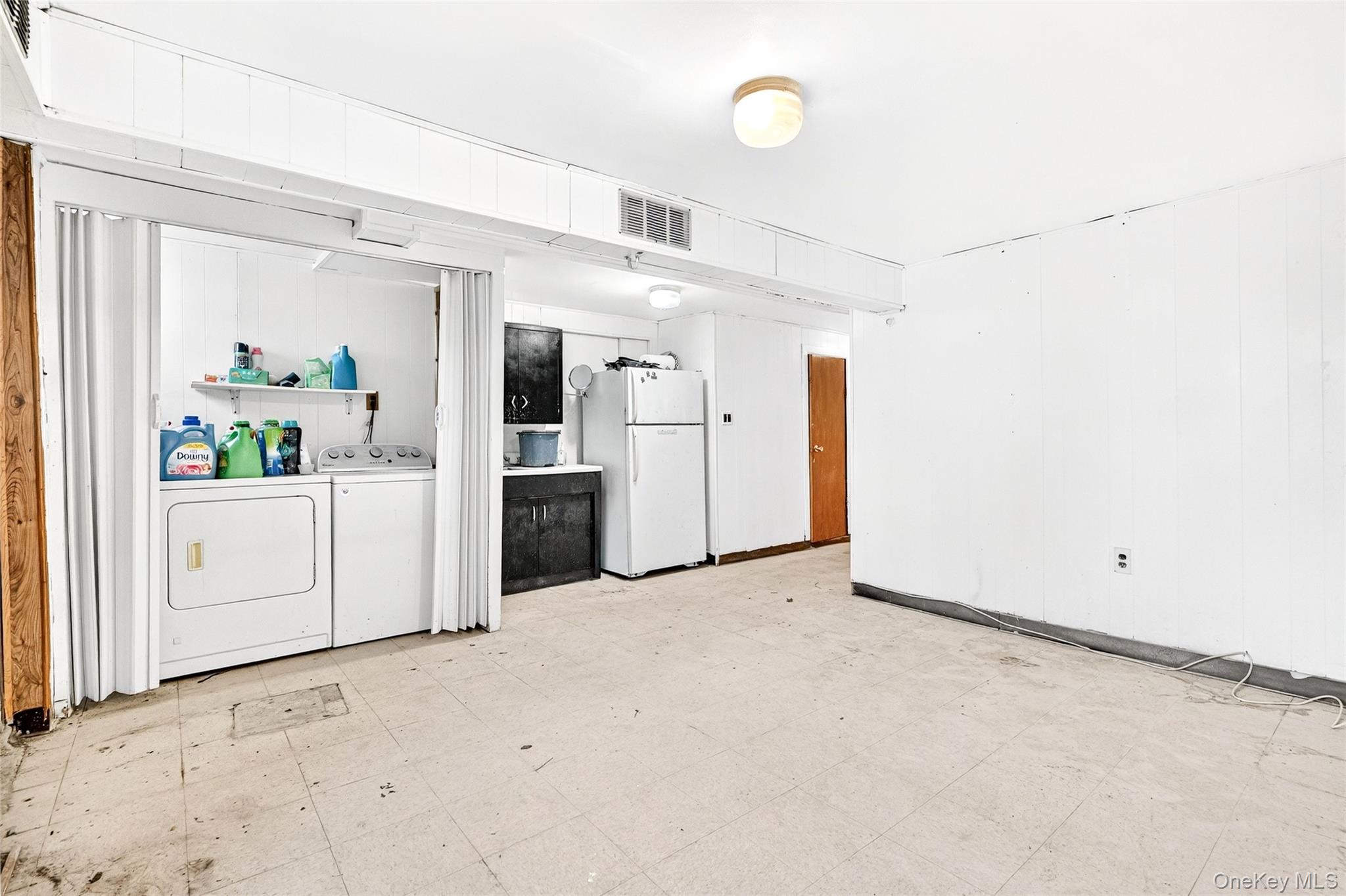 1304 Hobart Avenue, Bronx, NY 10461