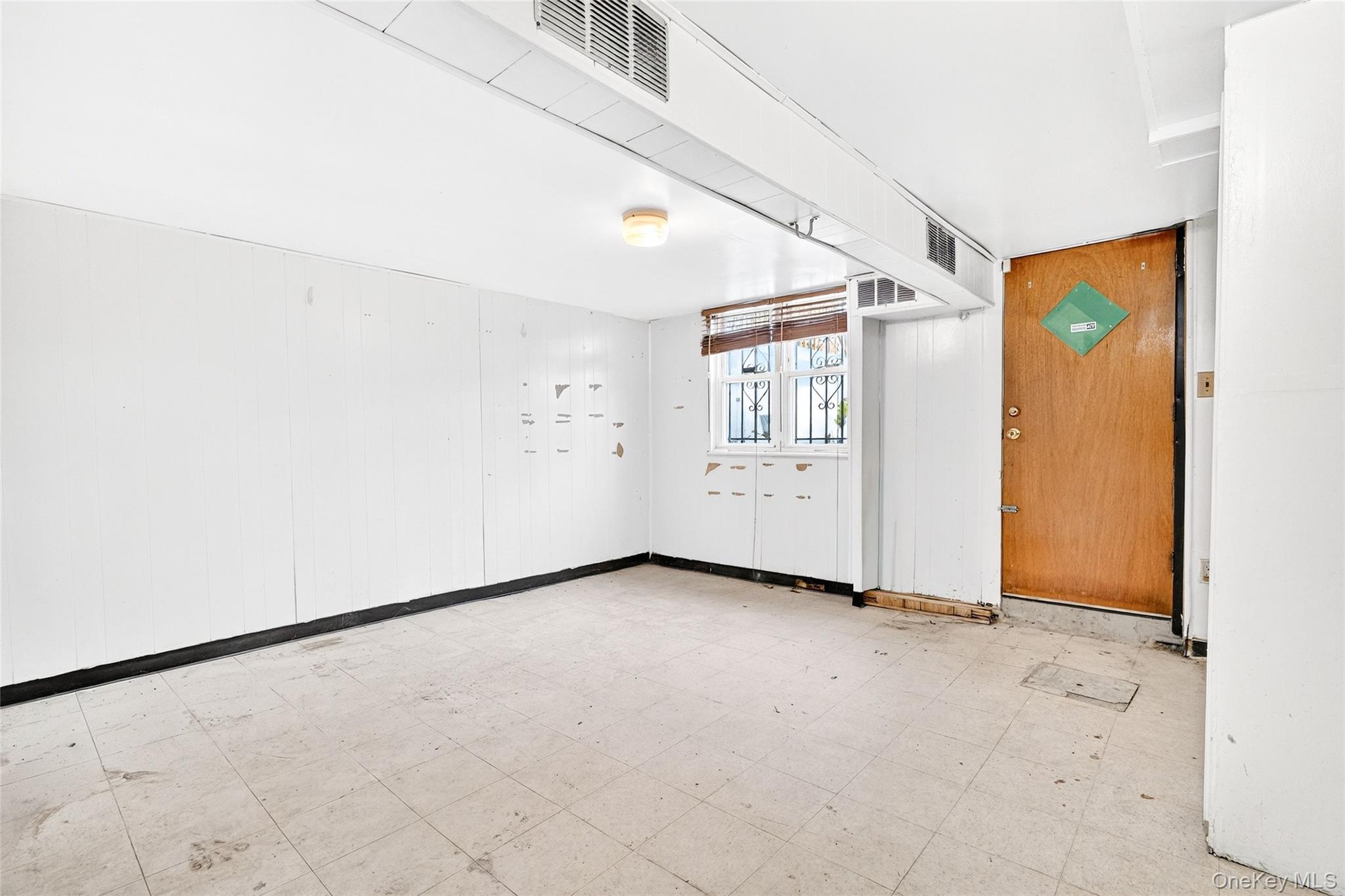 1304 Hobart Avenue, Bronx, NY 10461