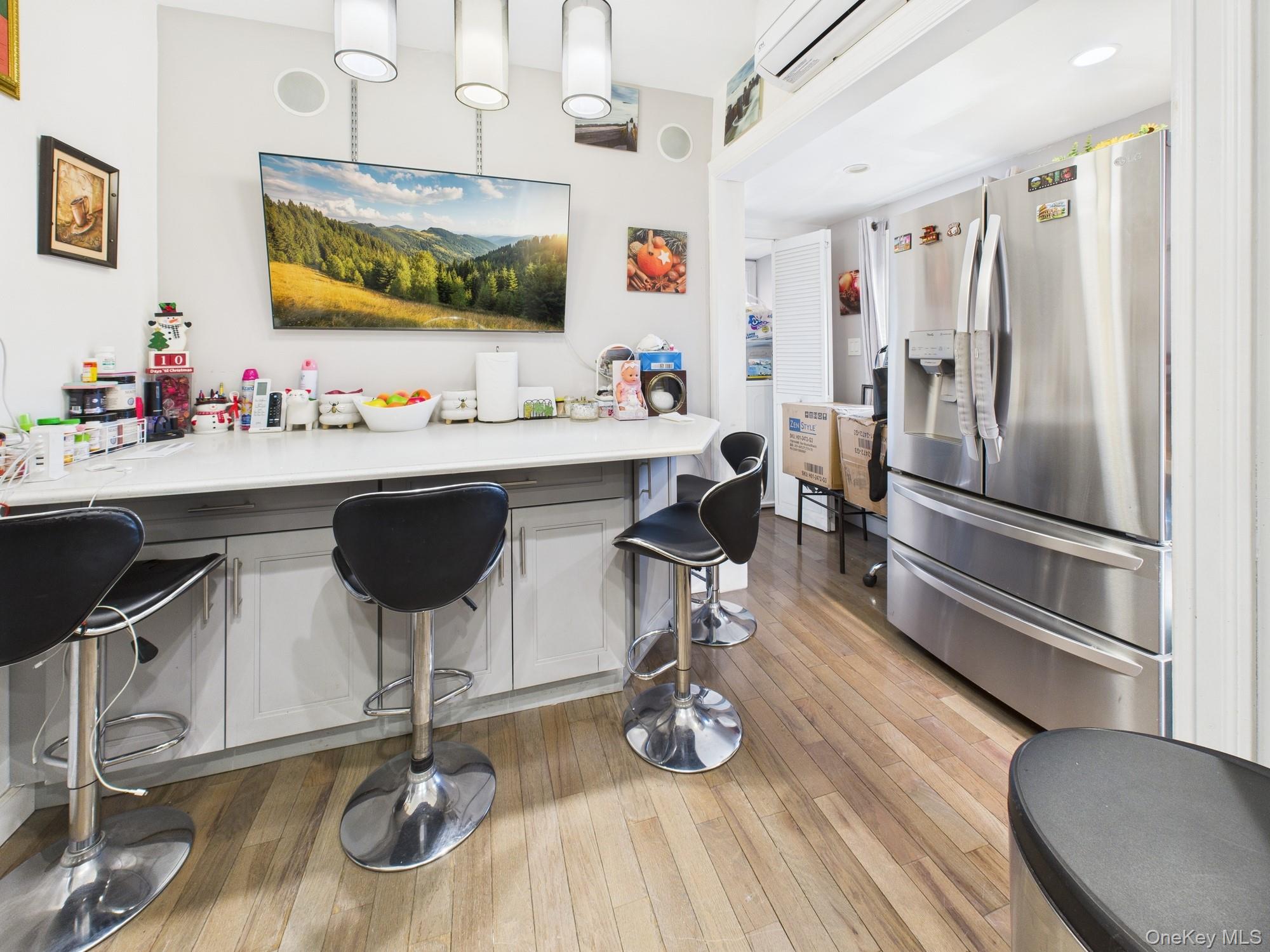 3234 Paulding Avenue, Bronx, NY 10469