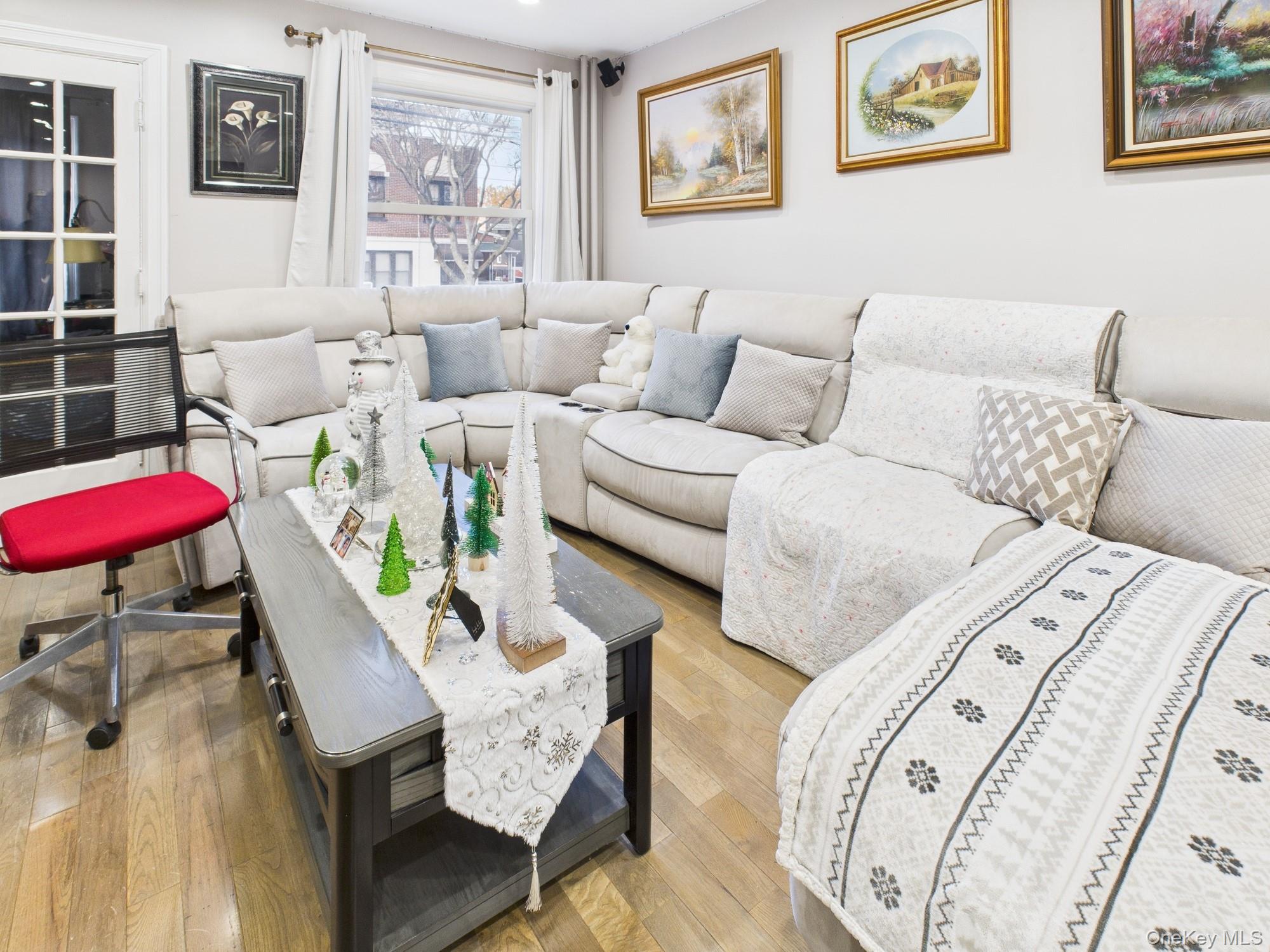 3234 Paulding Avenue, Bronx, NY 10469