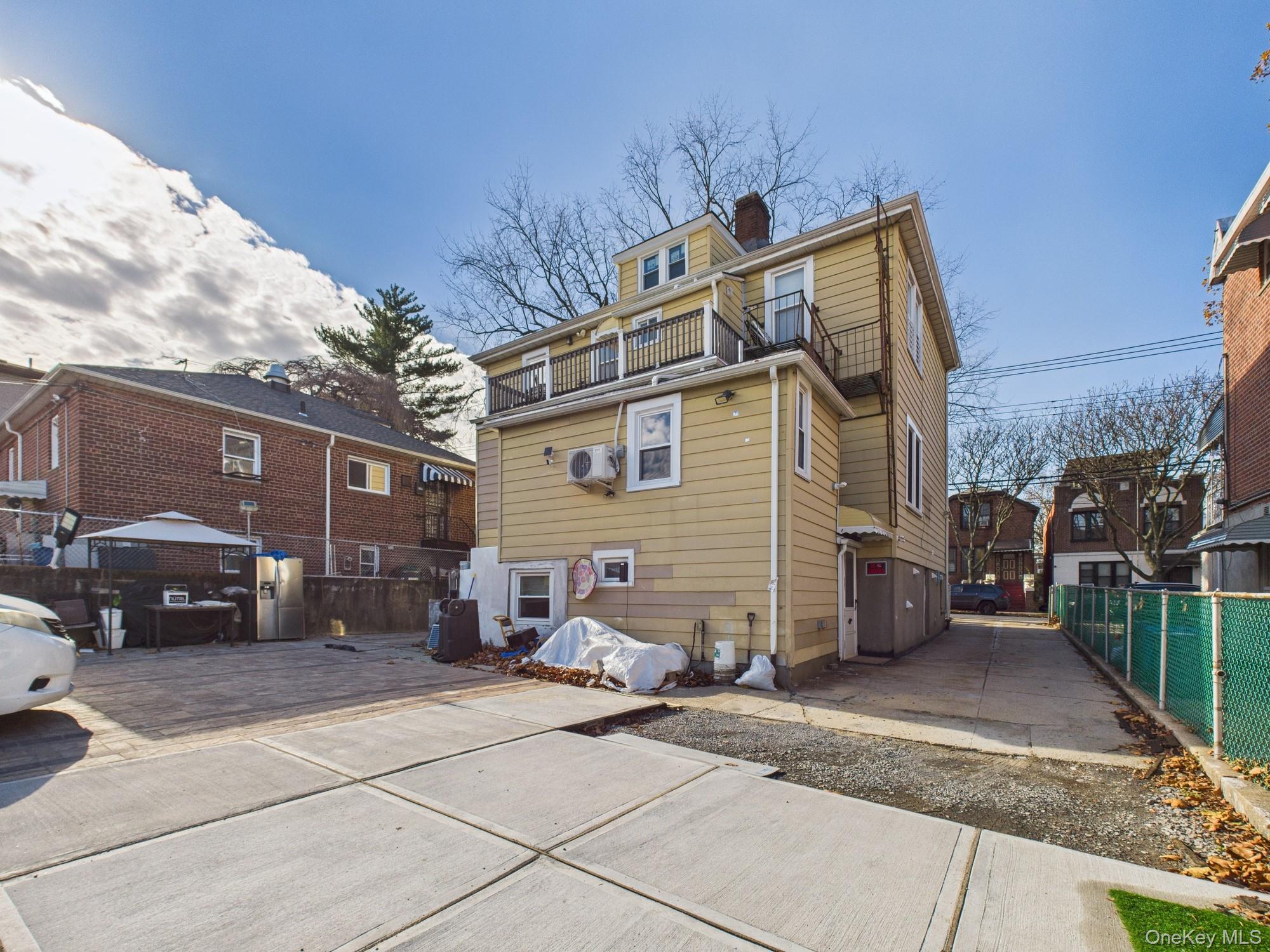 3234 Paulding Avenue, Bronx, NY 10469