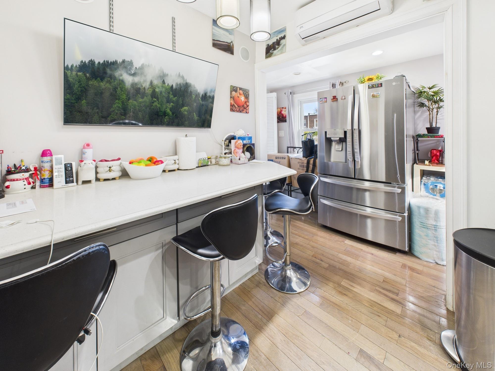 3234 Paulding Avenue, Bronx, NY 10469