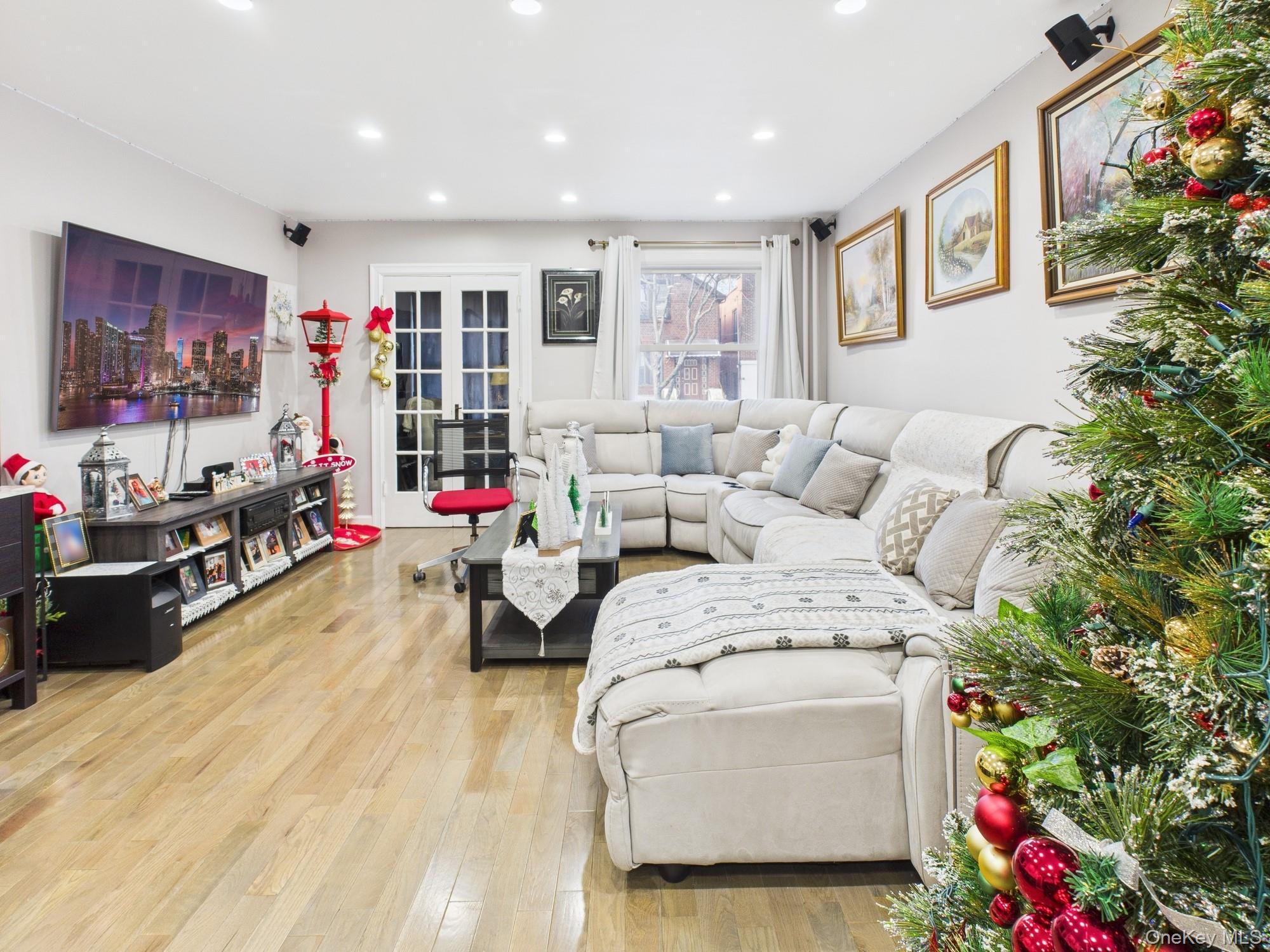 3234 Paulding Avenue, Bronx, NY 10469