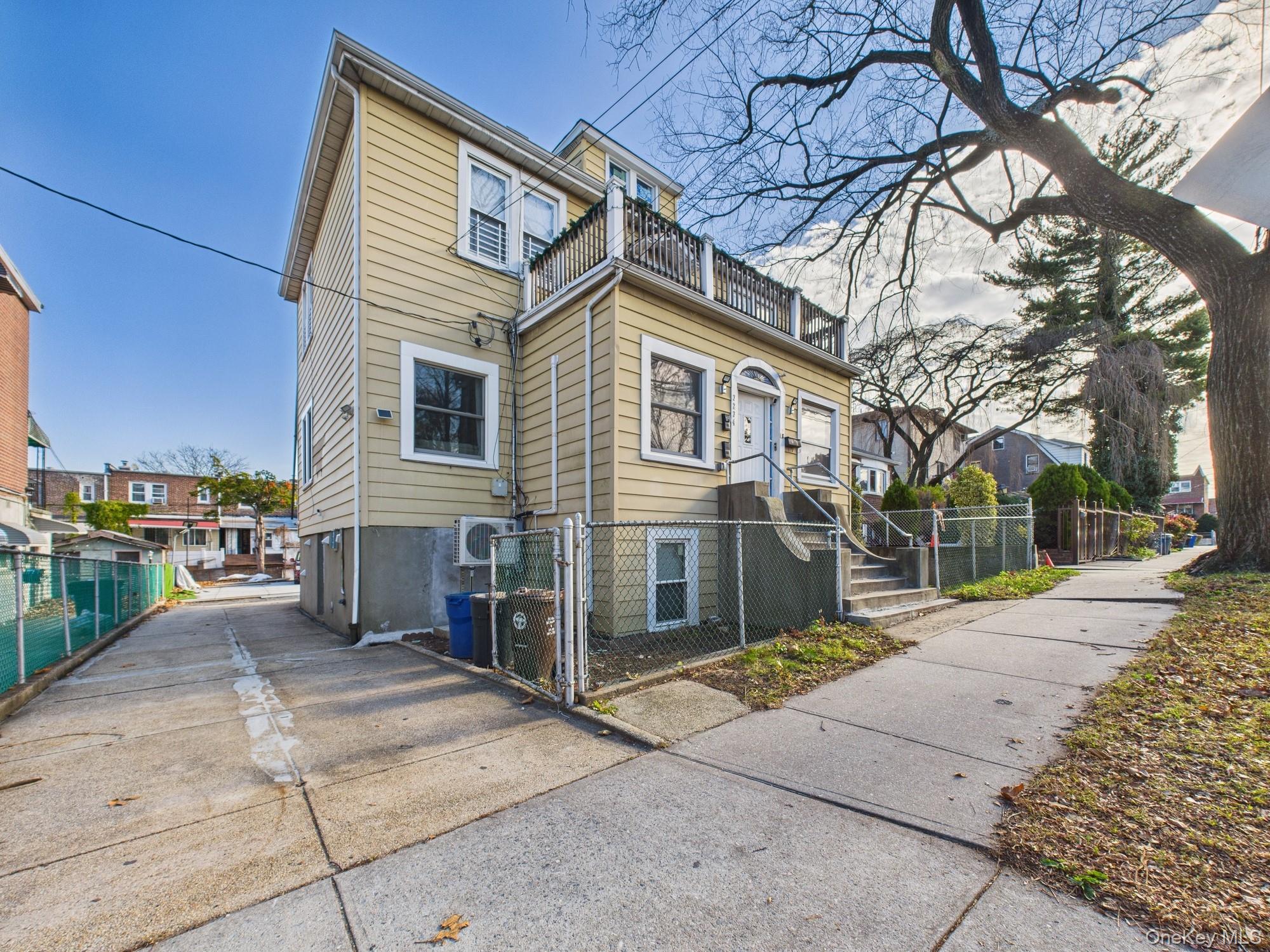 3234 Paulding Avenue, Bronx, NY 10469