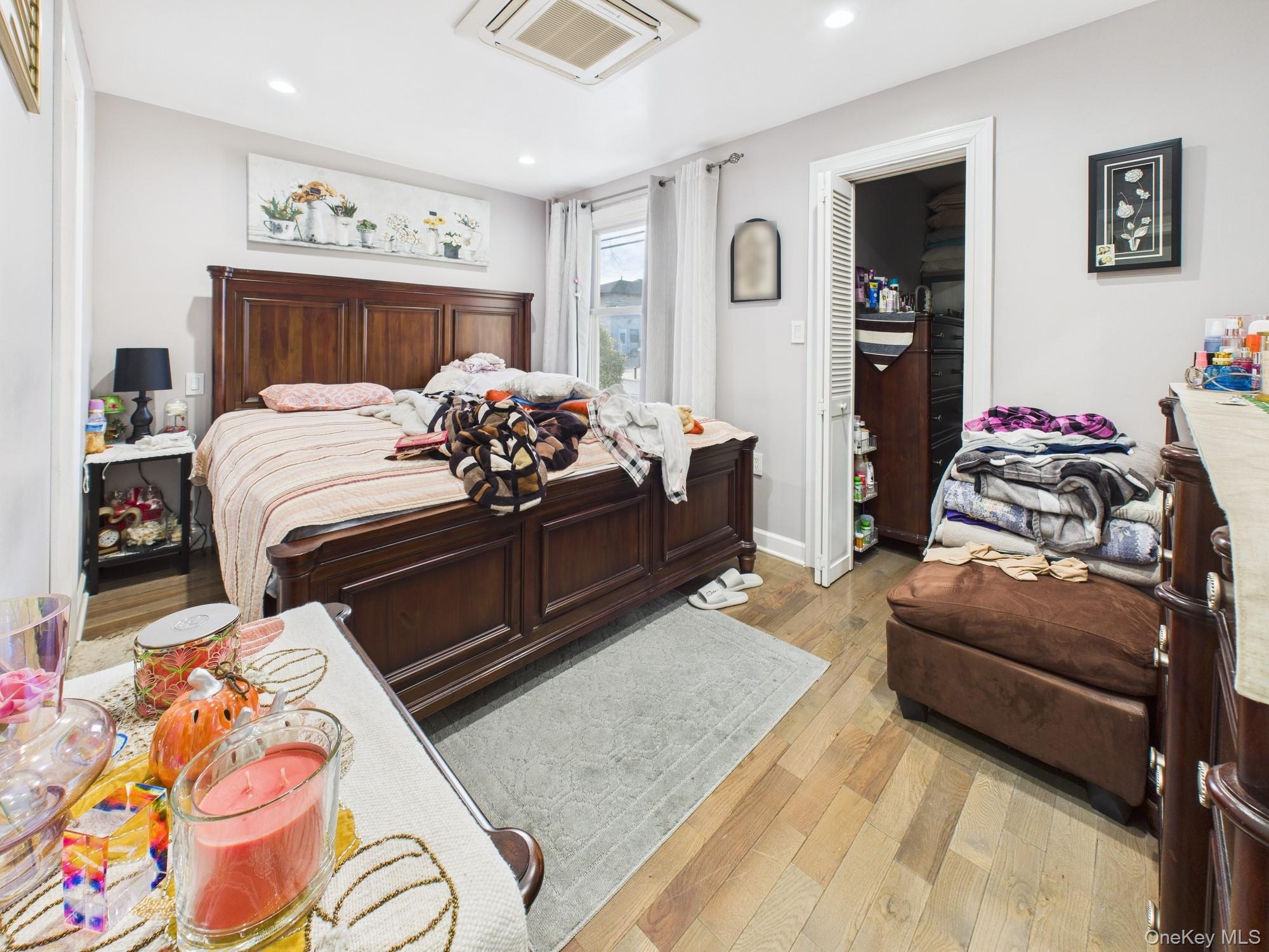 3234 Paulding Avenue, Bronx, NY 10469