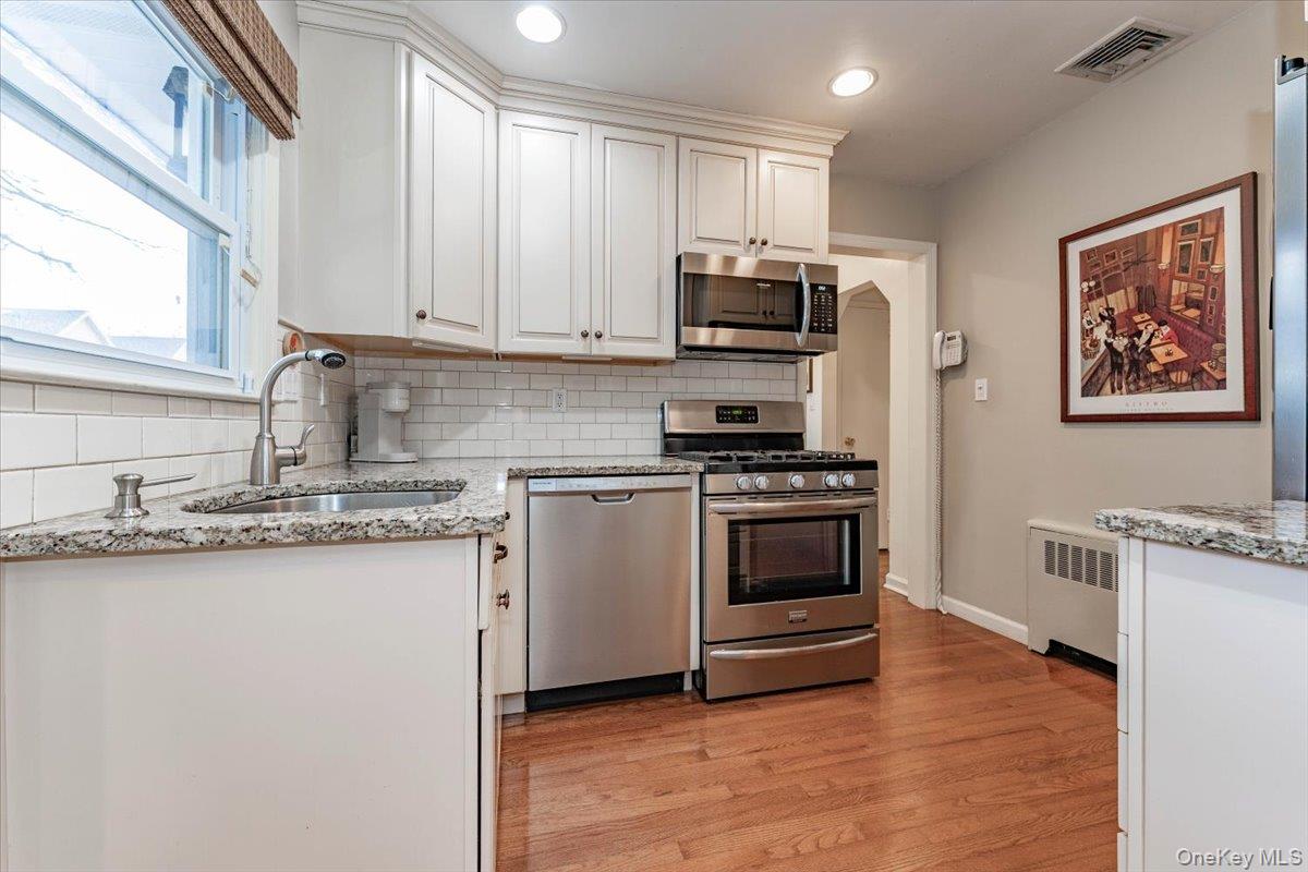 313 Forest Avenue, Woodmere, NY 11598