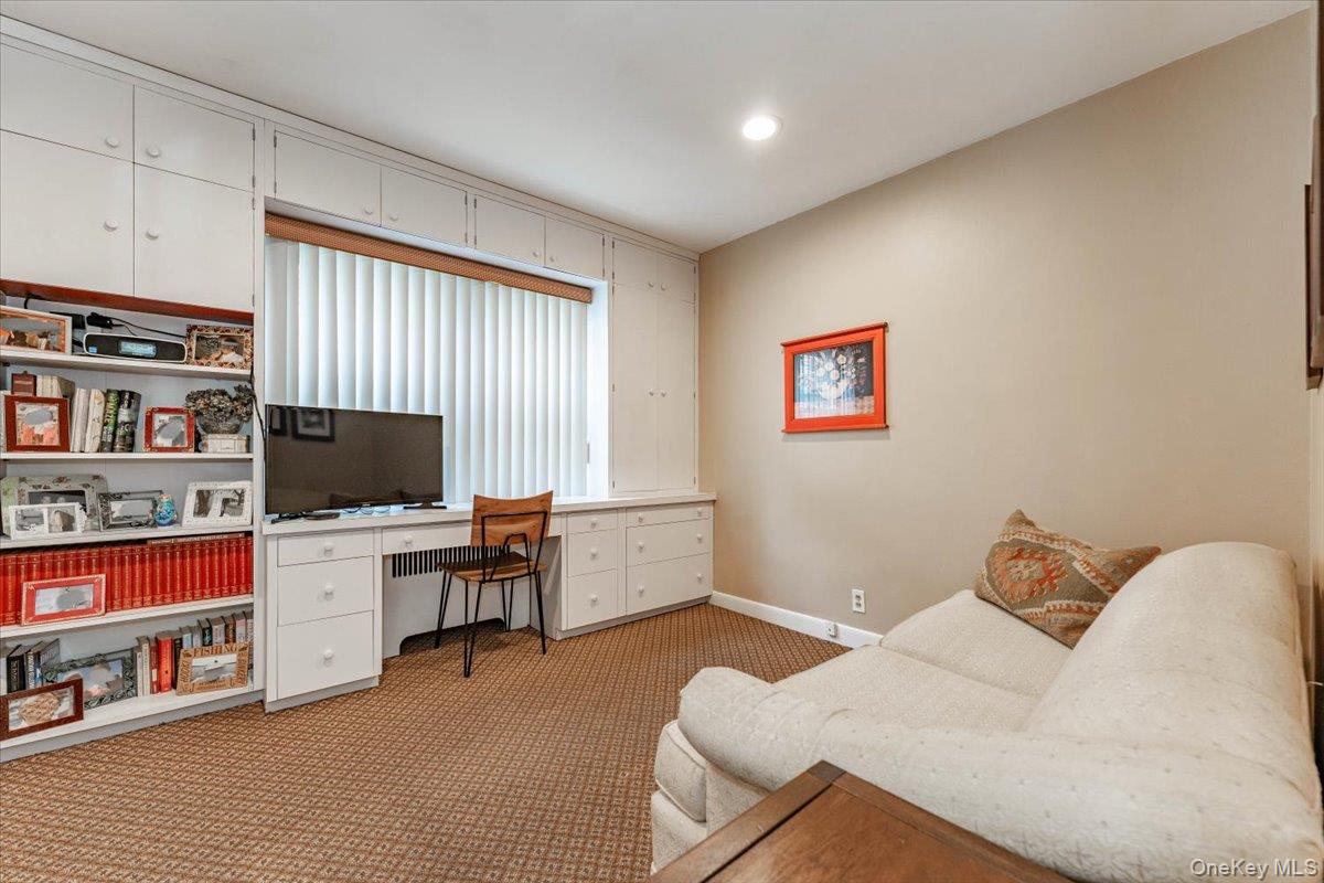 313 Forest Avenue, Woodmere, NY 11598